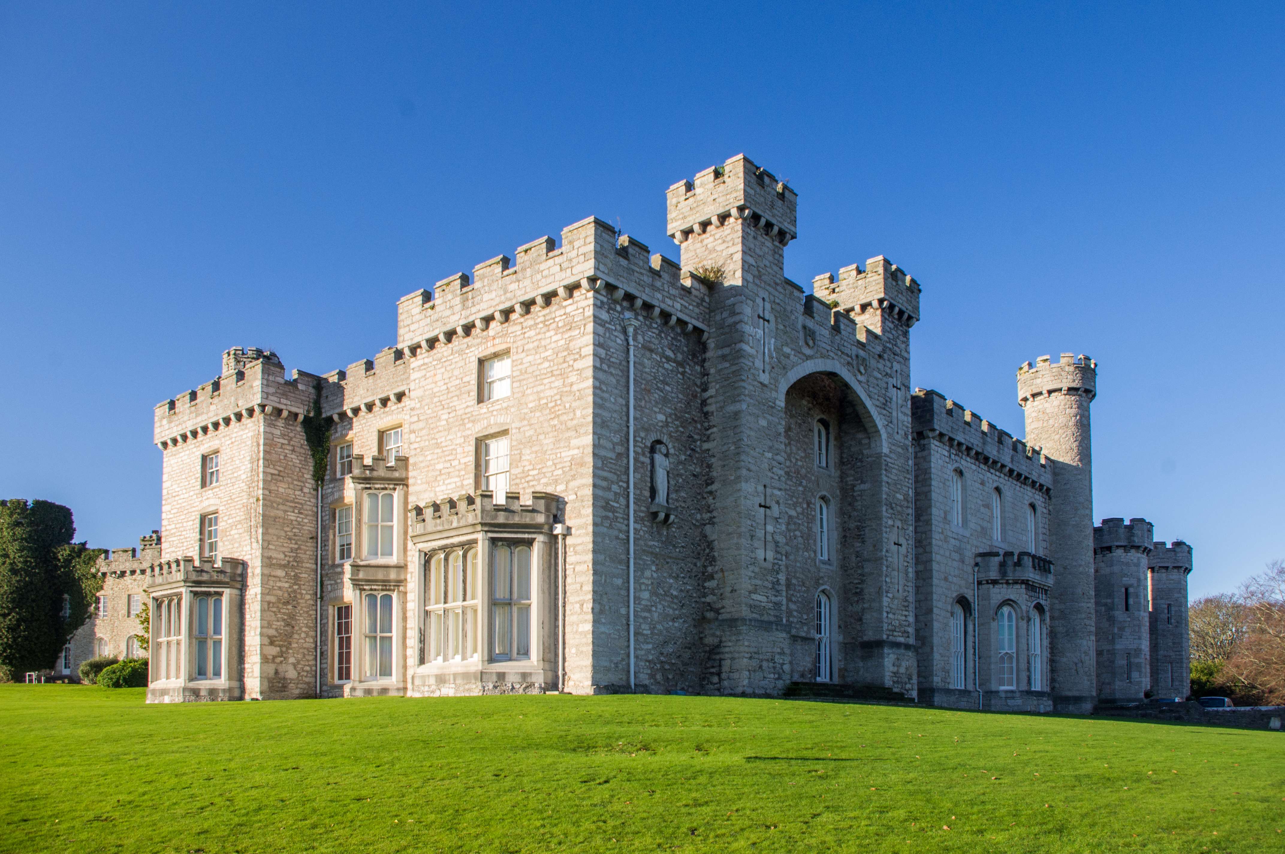 Bodelwyddan Castle