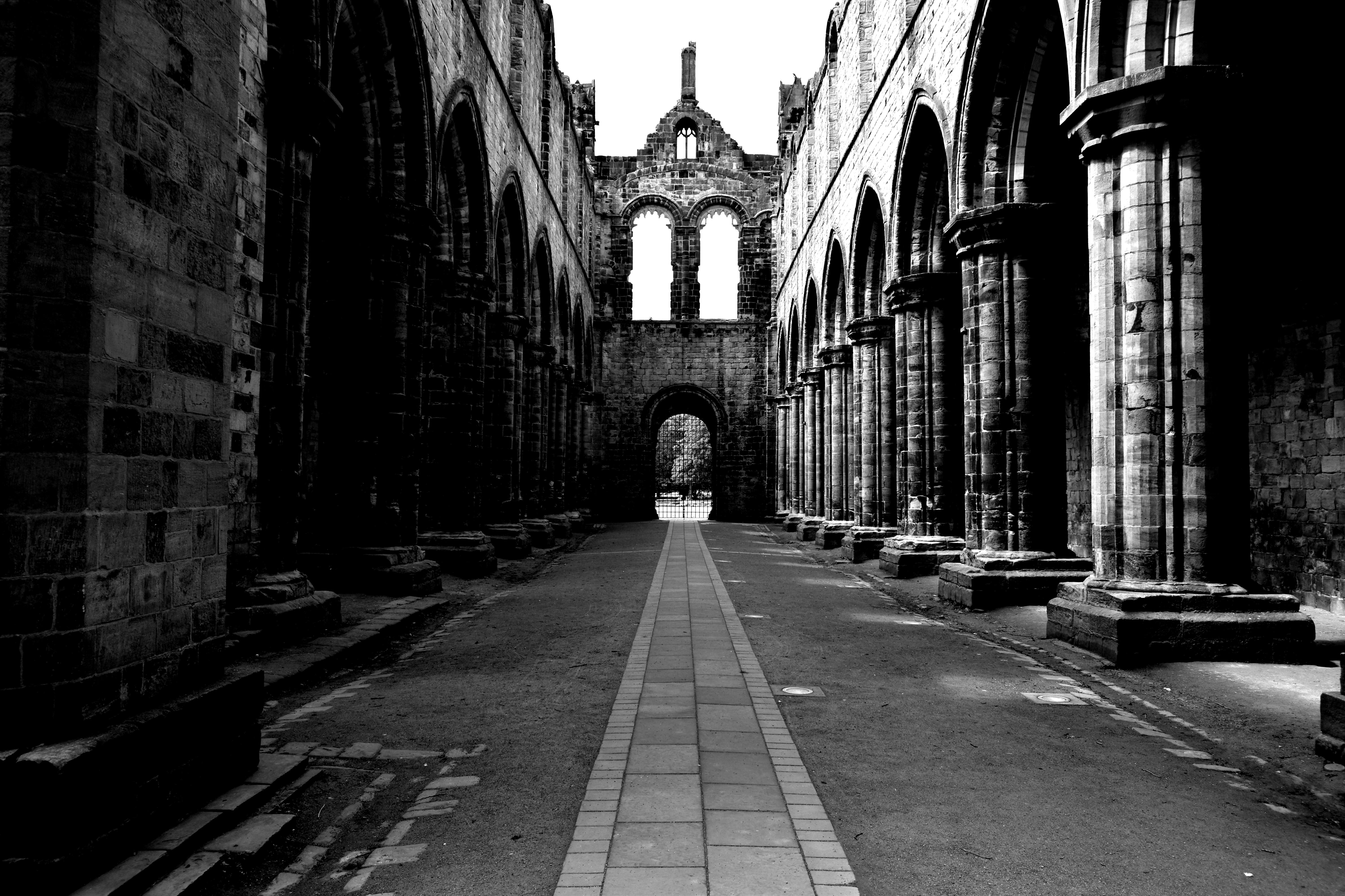 Challenge Yourself With A Ghost Tour