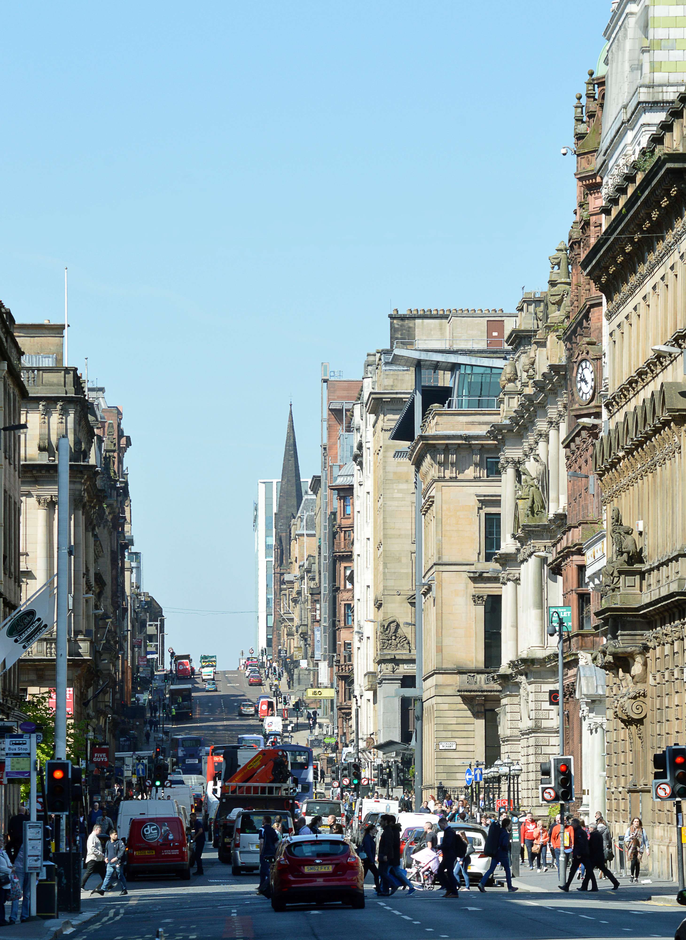 Get Thrilled At Glasgow Climbing Centre