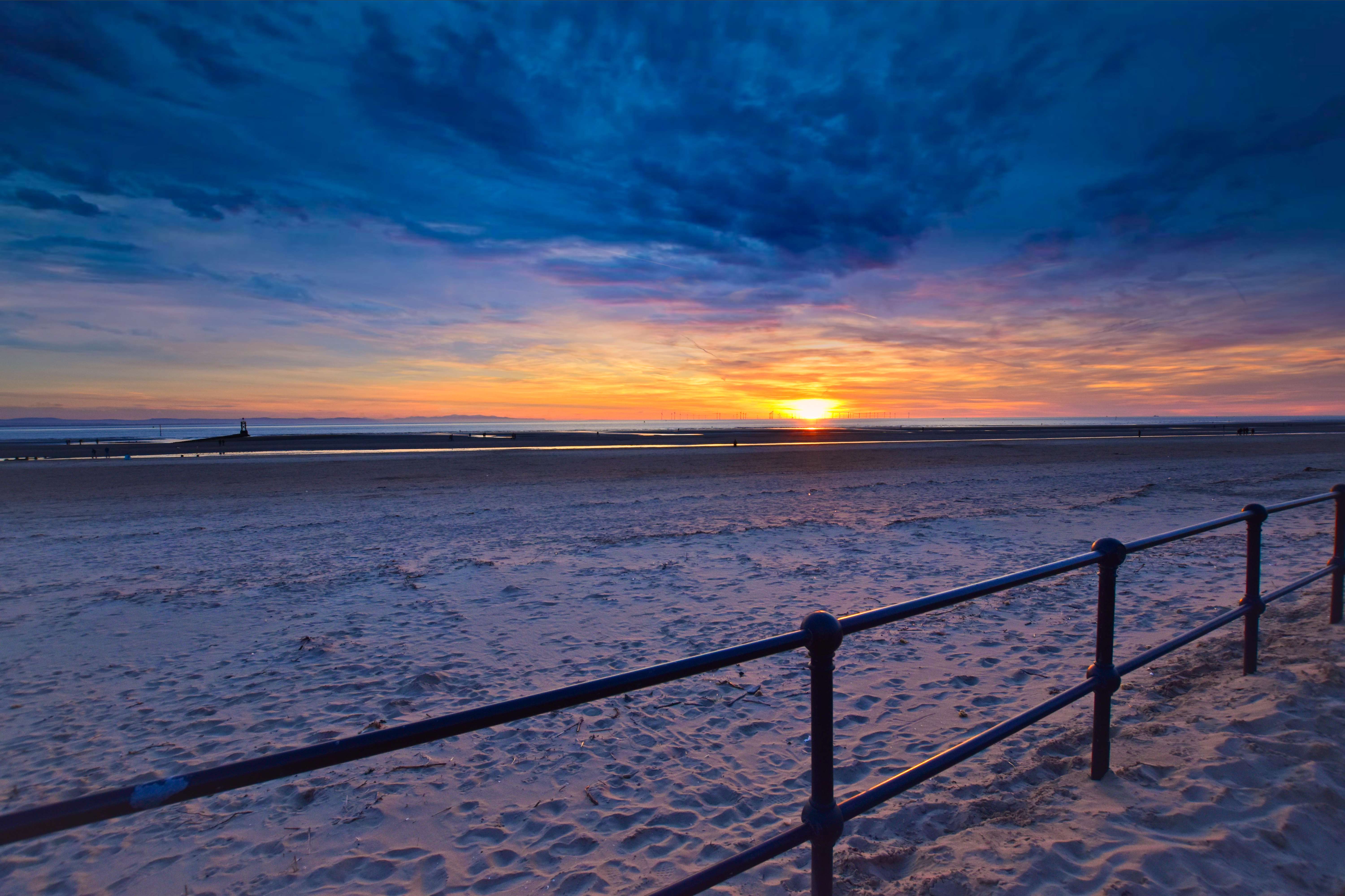 15 Liverpool Beaches You Need To Visit For A Soothing Day-Out