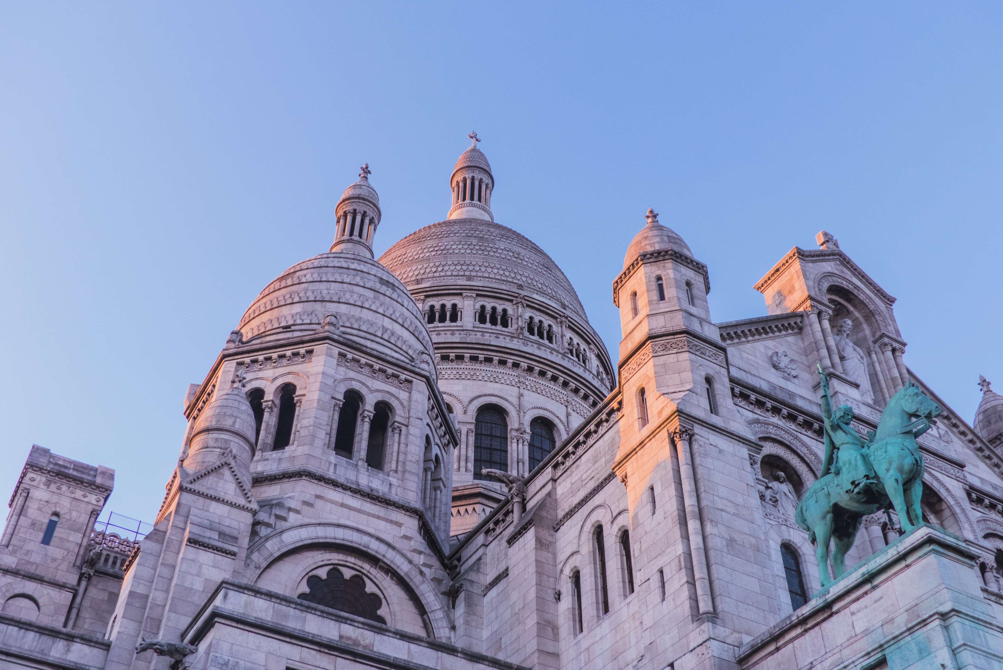 Explore Sacré-Cœur Basilica 