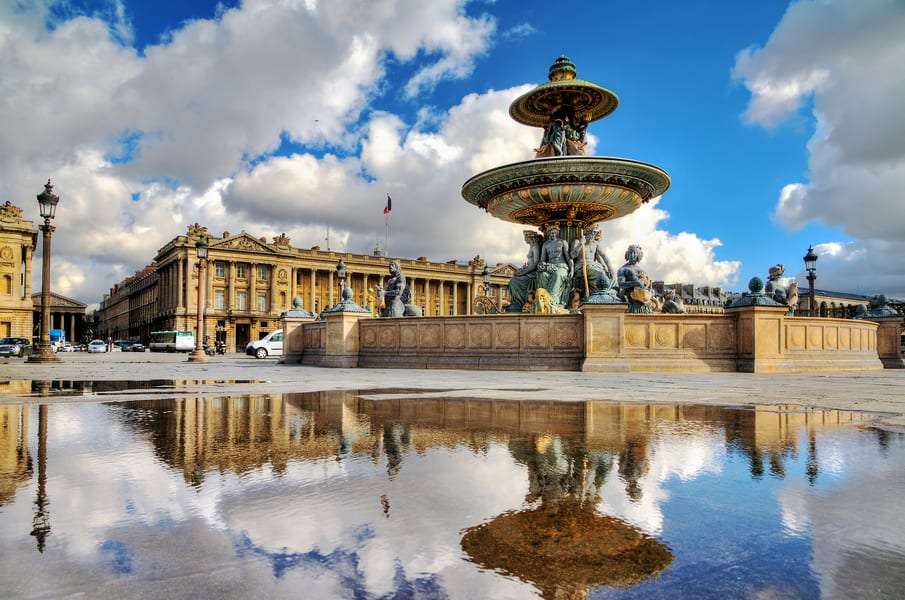 Explore Place De La Concorde