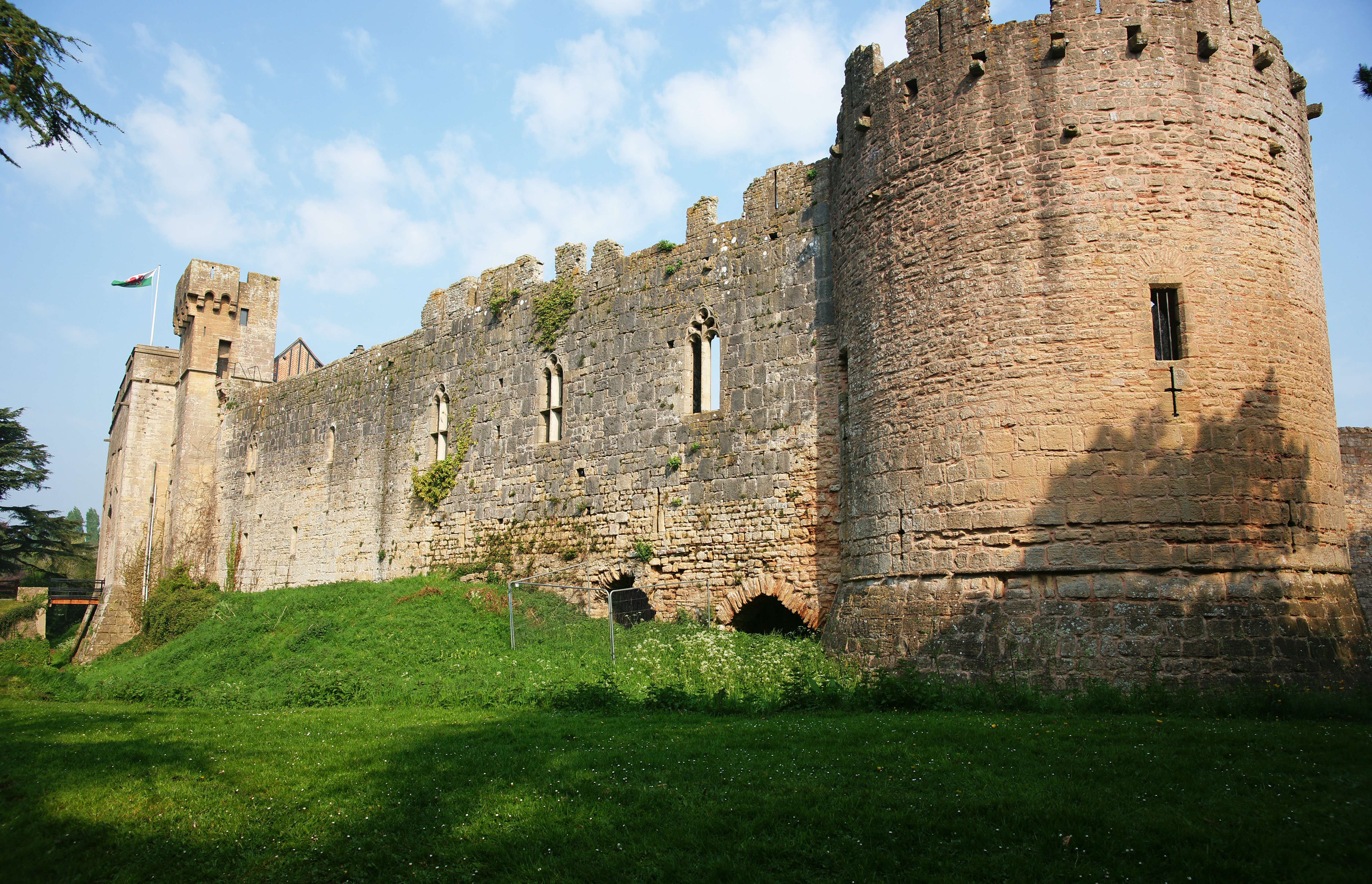 Caldicot Castle