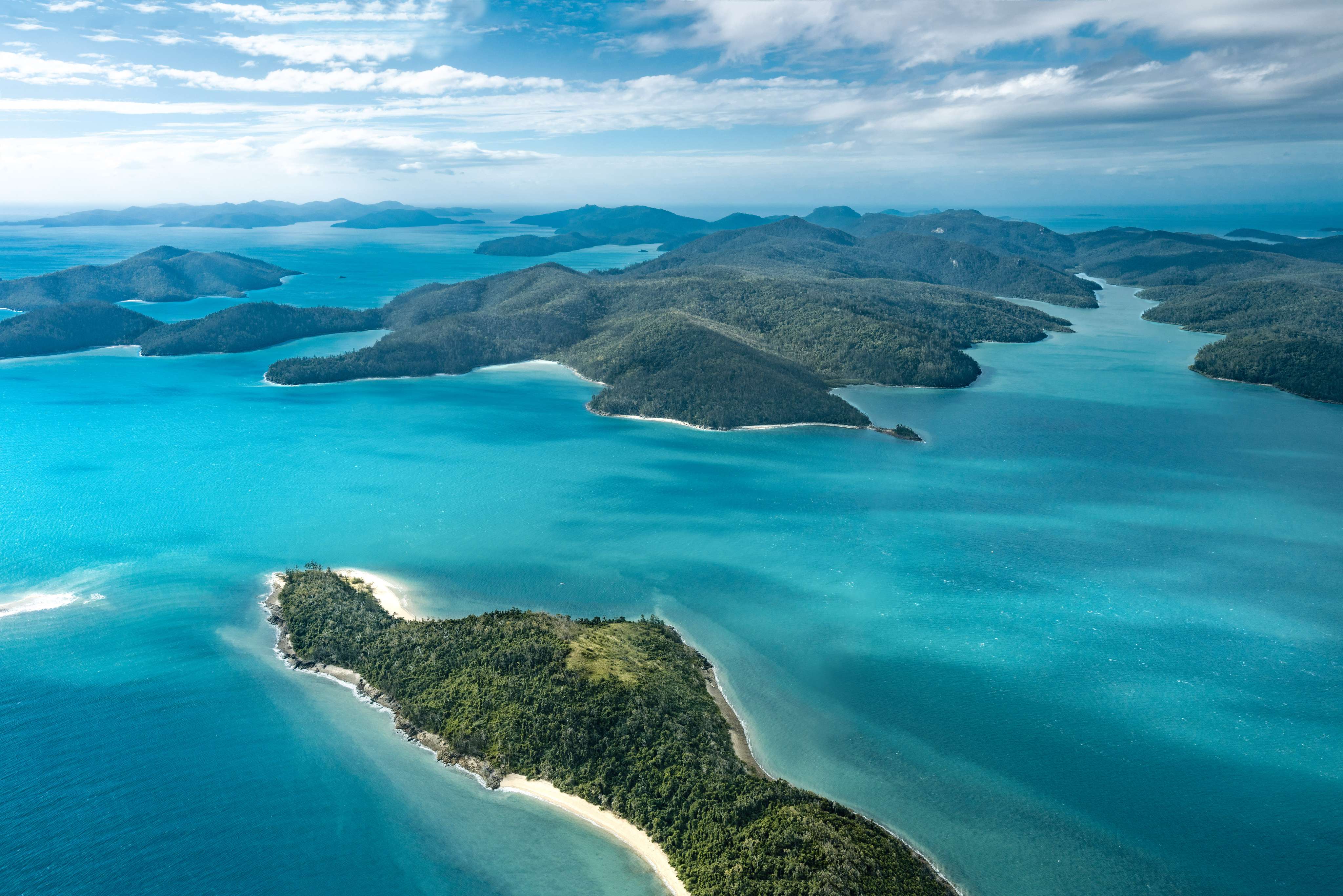 Explore the Whitsunday Islands
