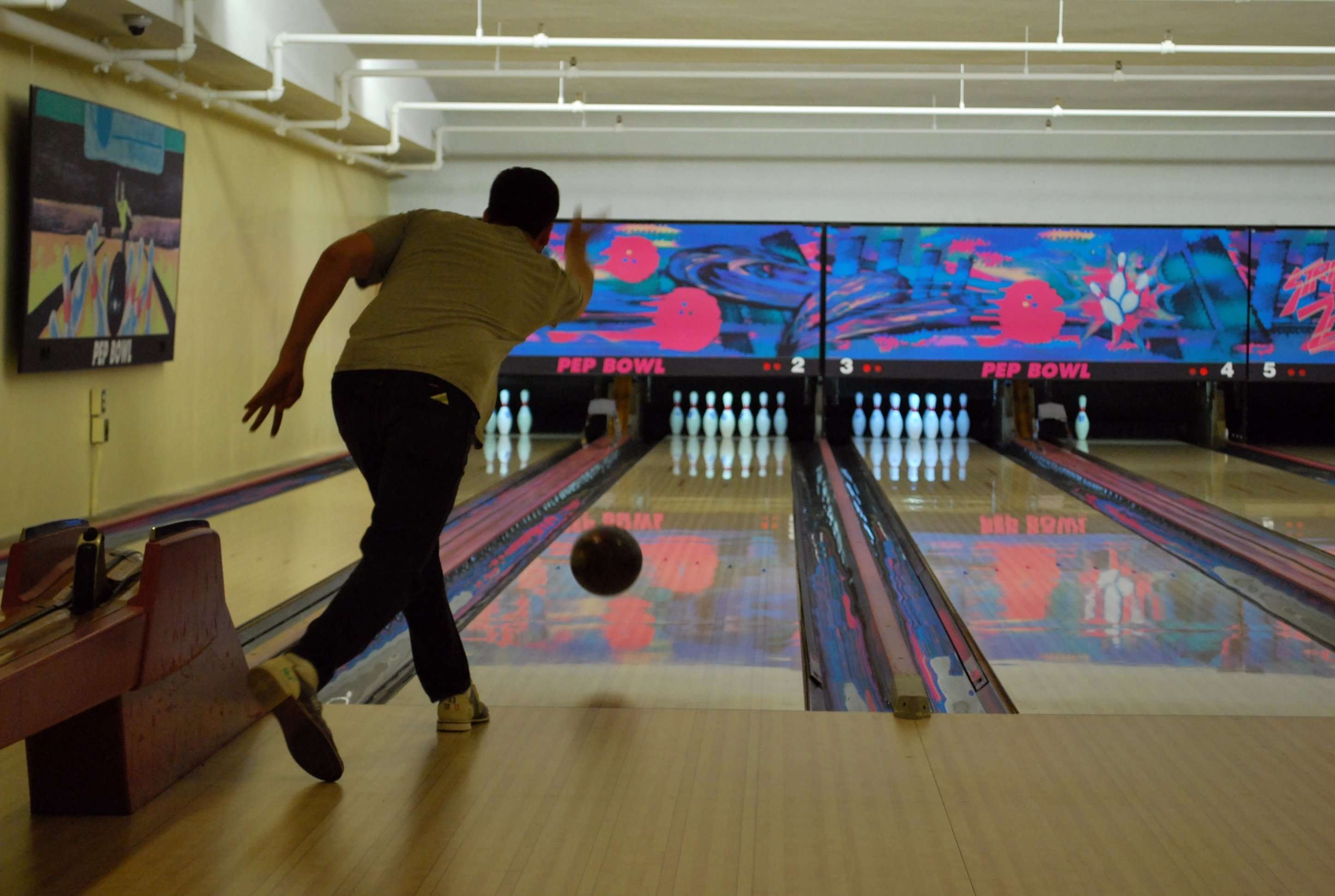 Have Fun at Ten Pin Bowling