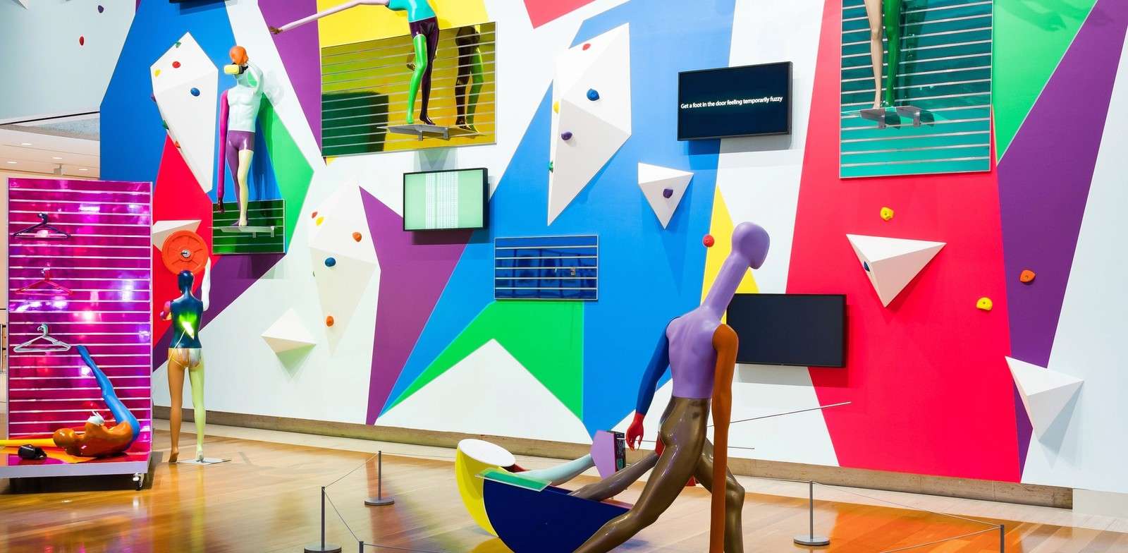 Explore Queensland Art Gallery & Gallery of Modern Art (QAGOMA)