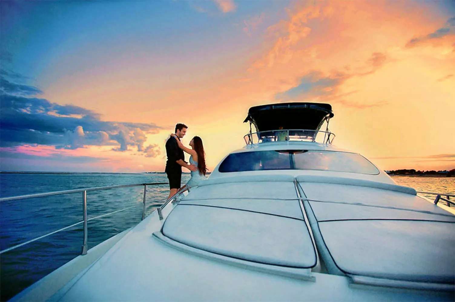 Romantic Gold Coast Dinner Cruise