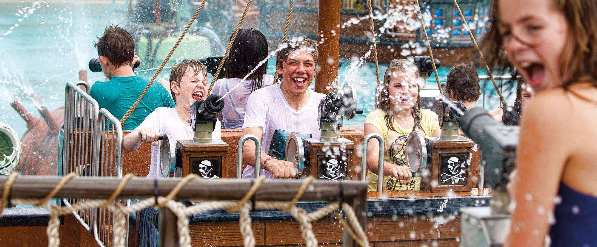 Castaway Bay - Battle Boats