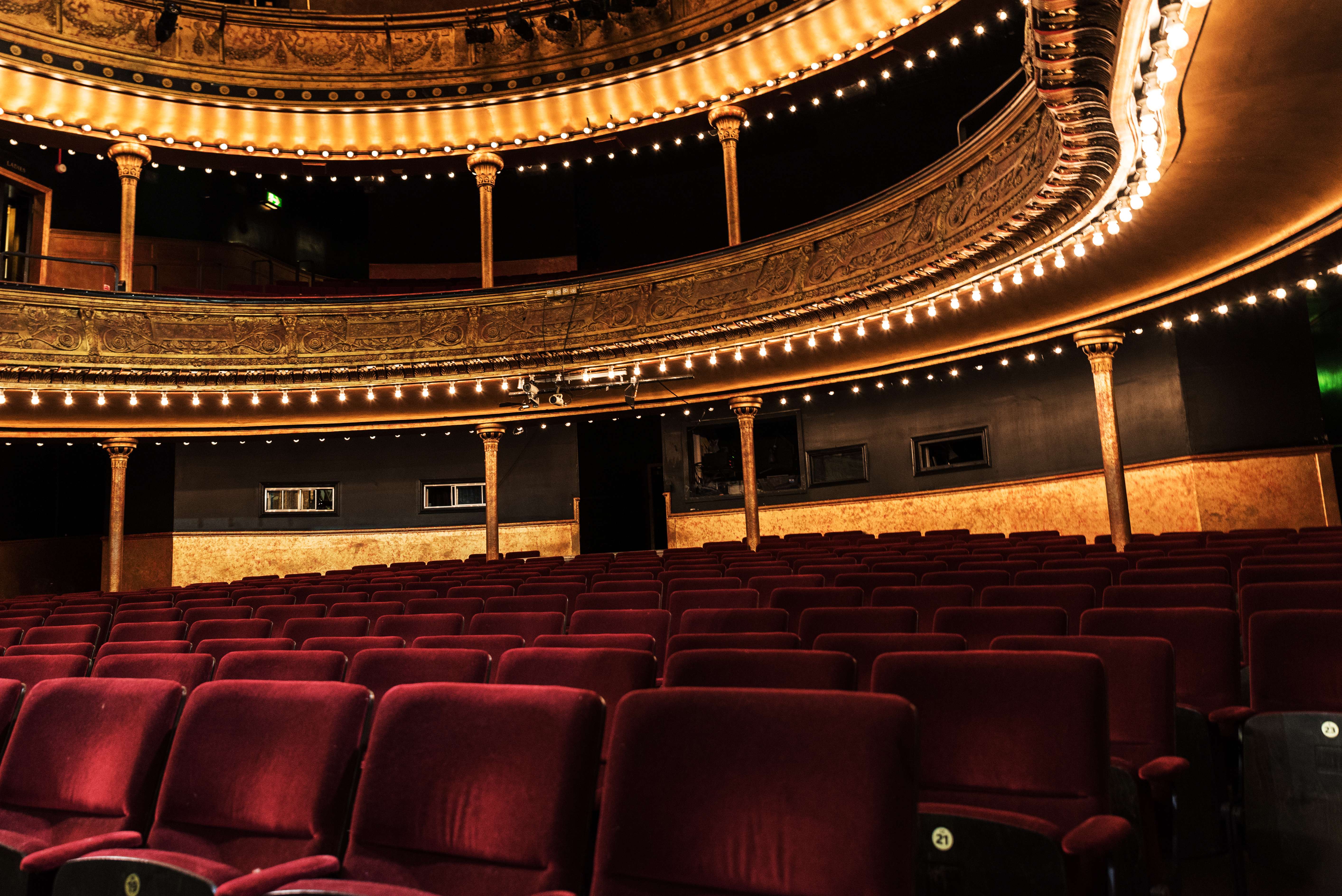 Catch A Show At Citizens Theatre