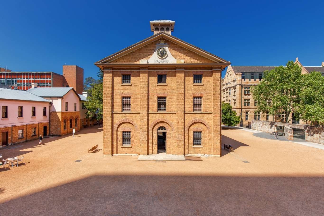 Walk at Hyde Park Barracks
