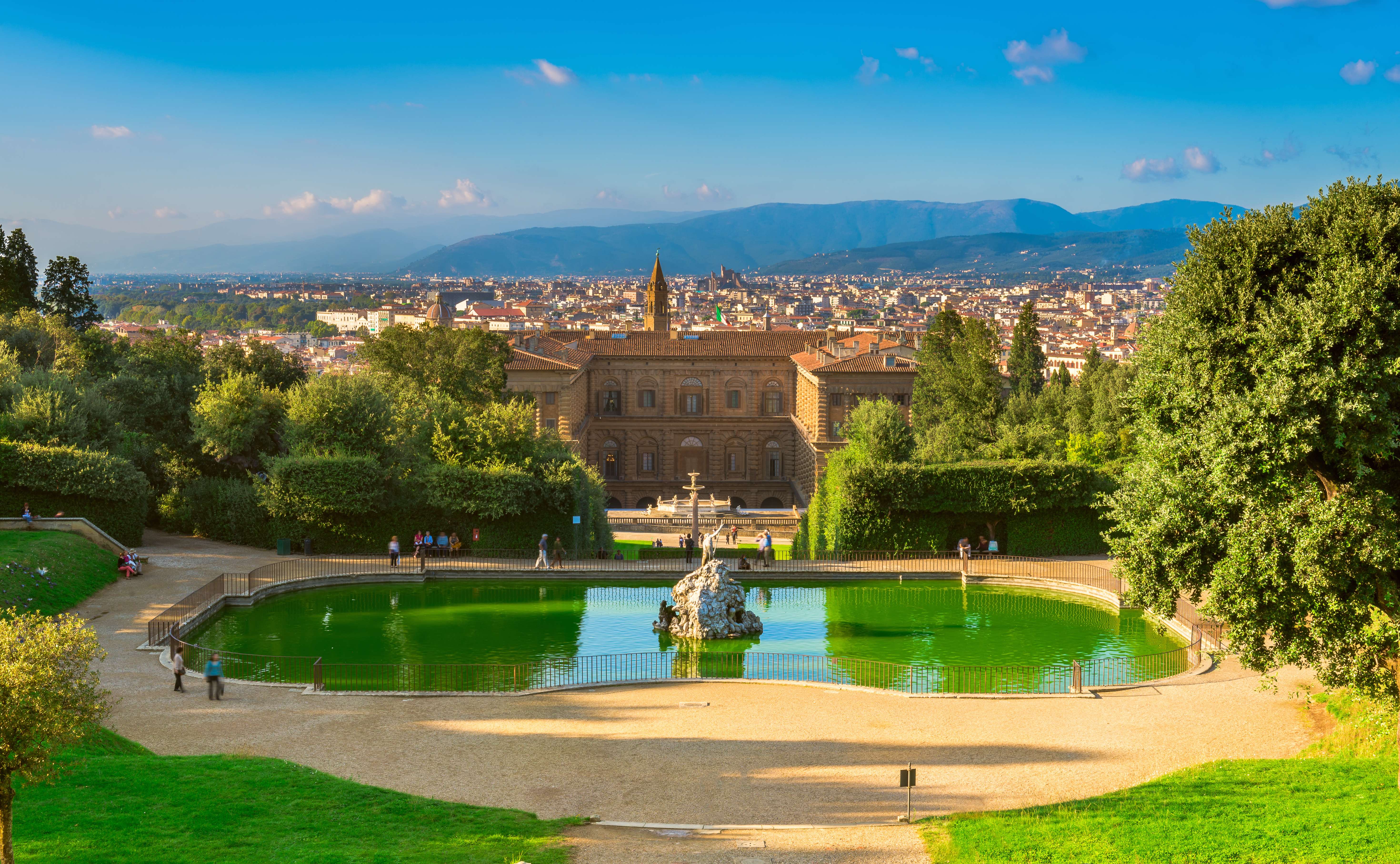 Enjoy A Picnic In The Boboli Gardens