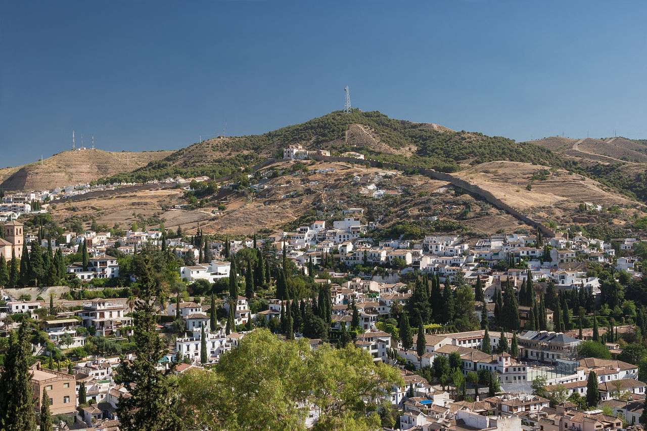 Explore Sacromonte