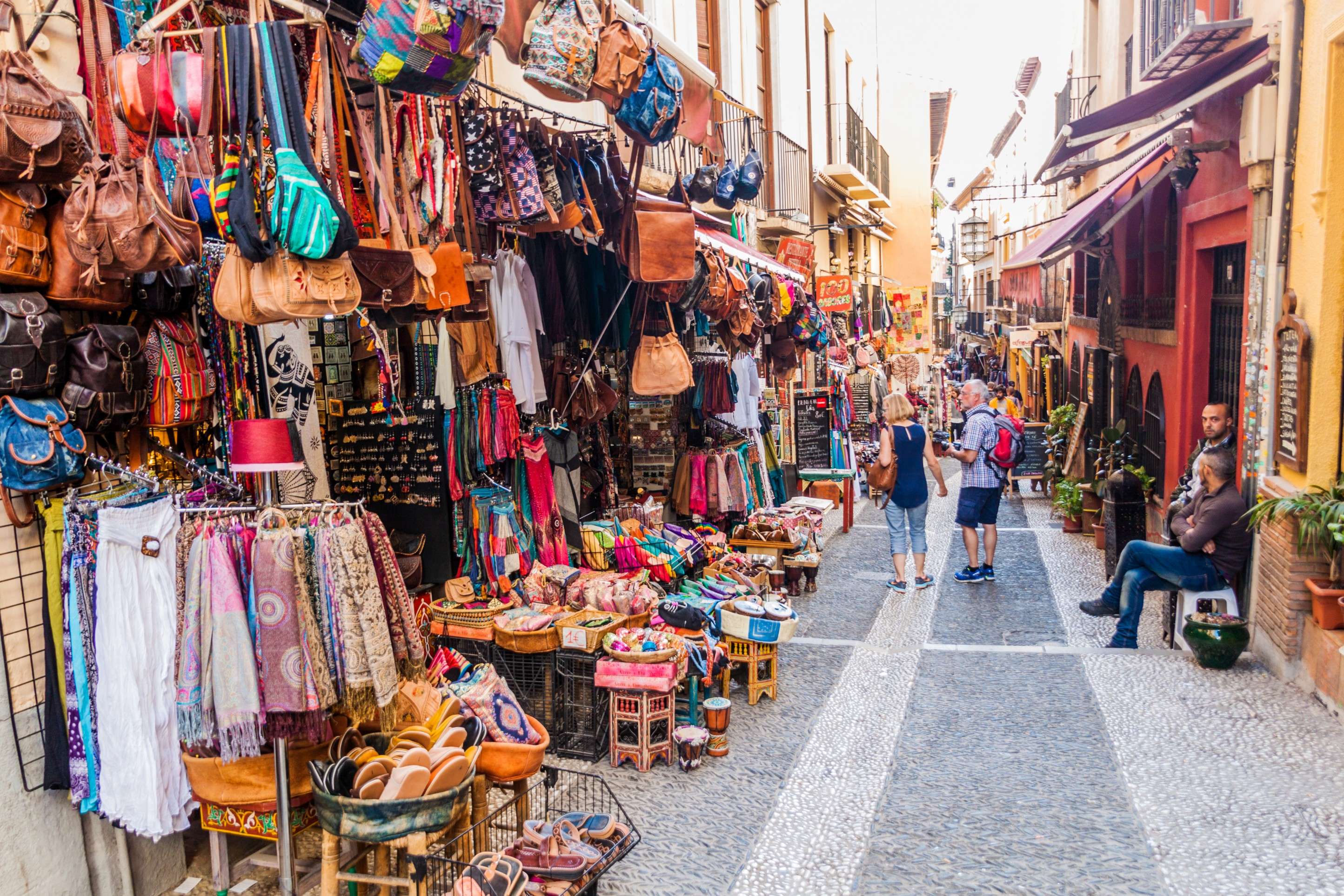 10 Markets In Granada That Every Shopaholic Would Devour!