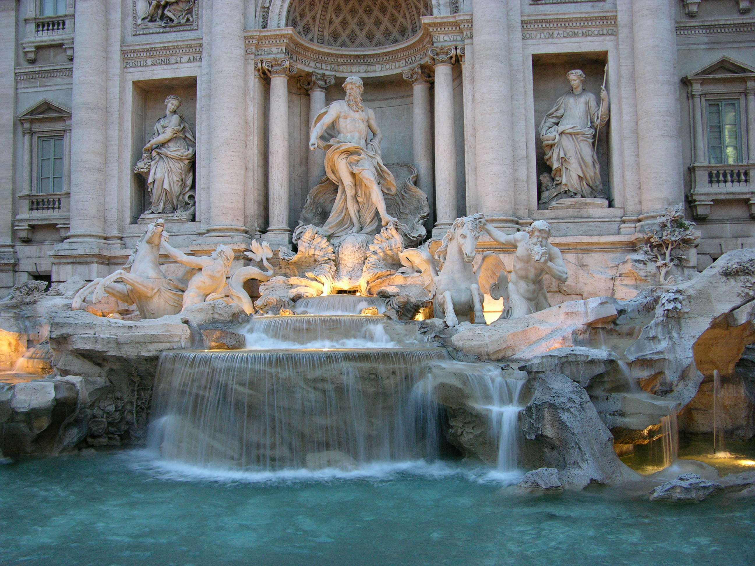 Trevi Fountain