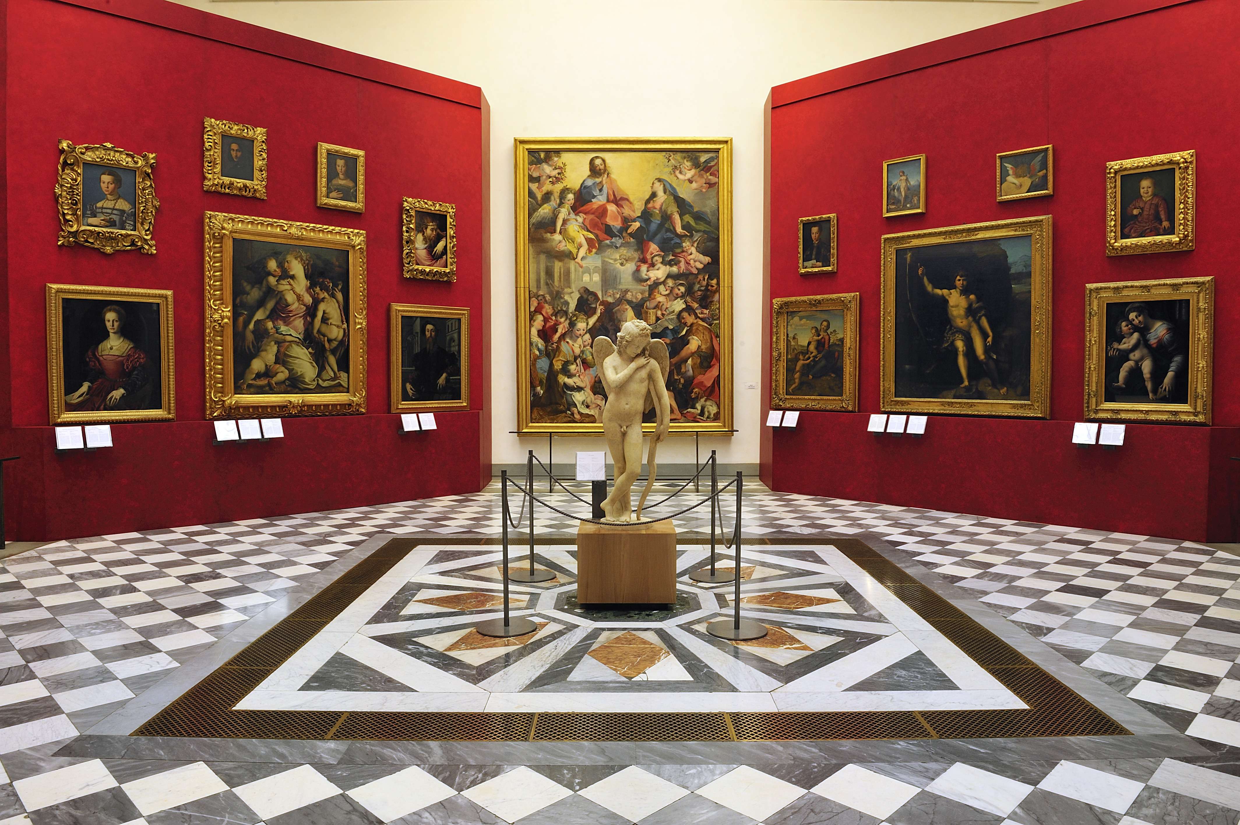 Take A Tour Of The Uffizi Gallery