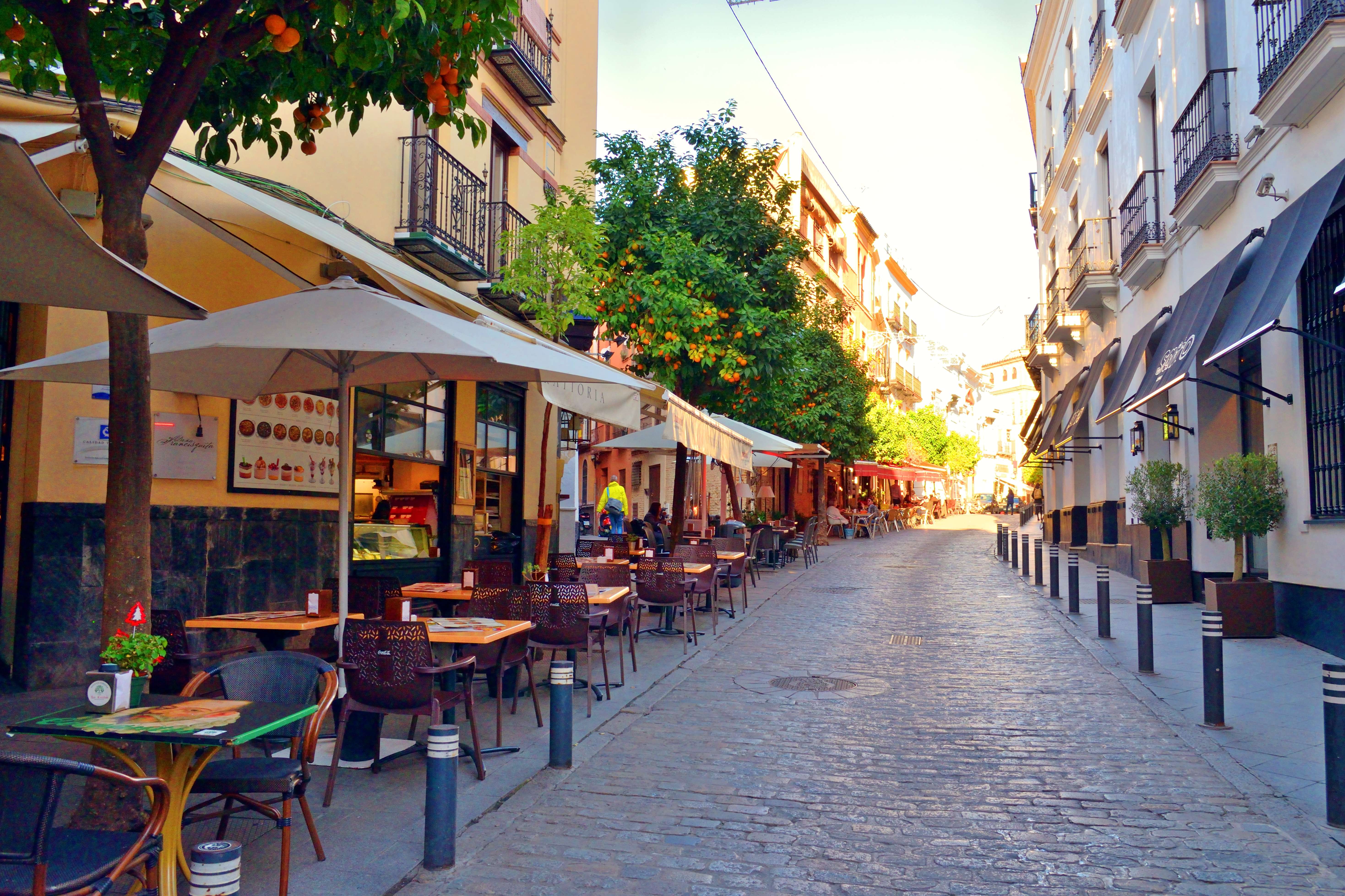 Roam The Streets of The Jewish Quarter