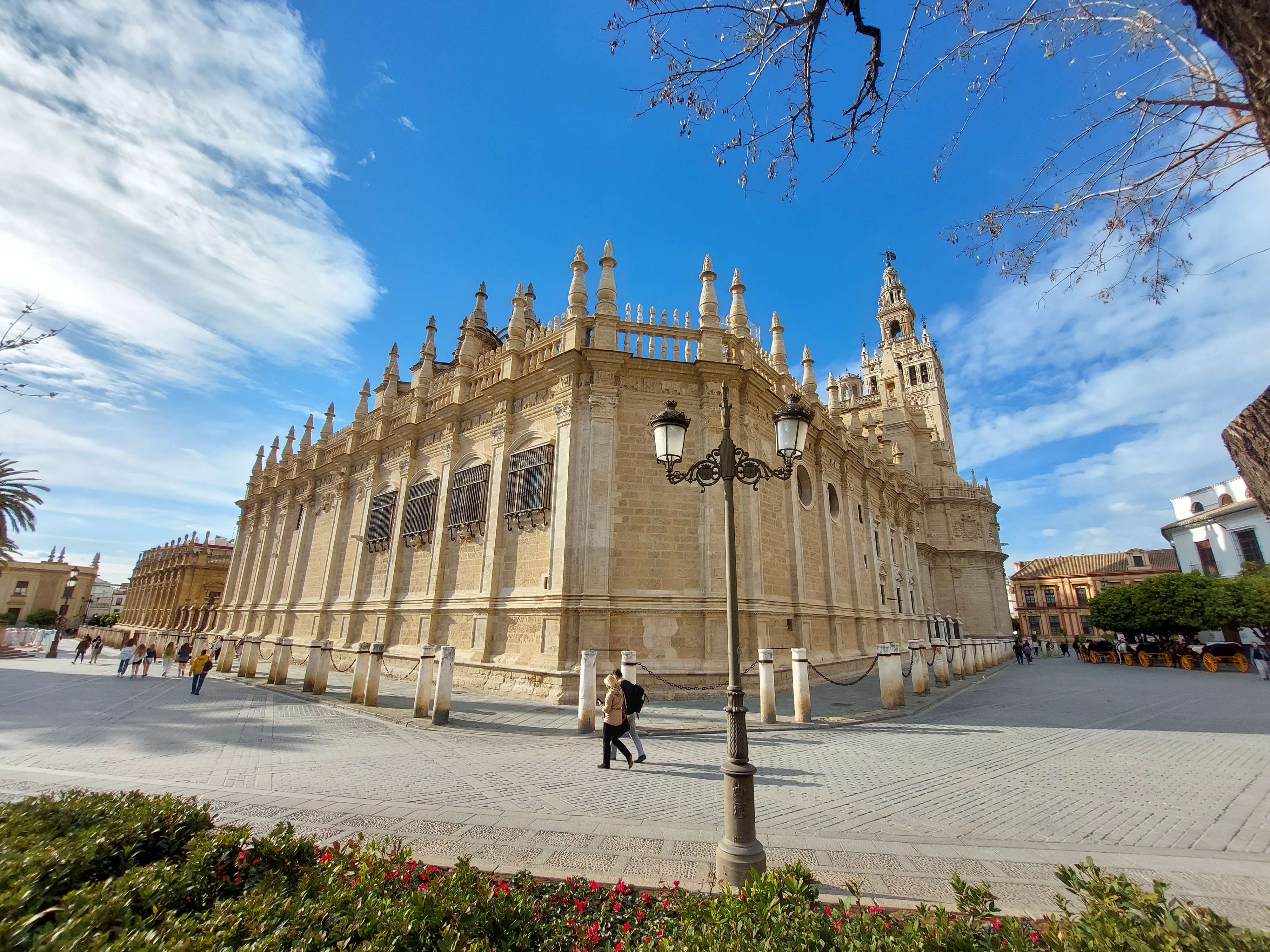 Seville Weather in October