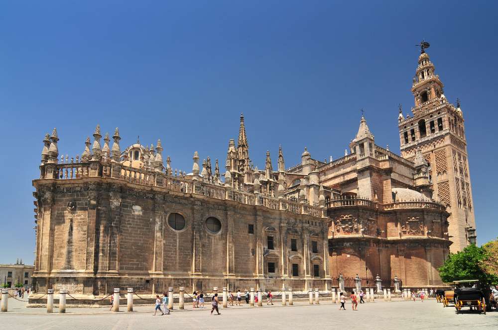 Know About Seville’s History on a Walking Tour