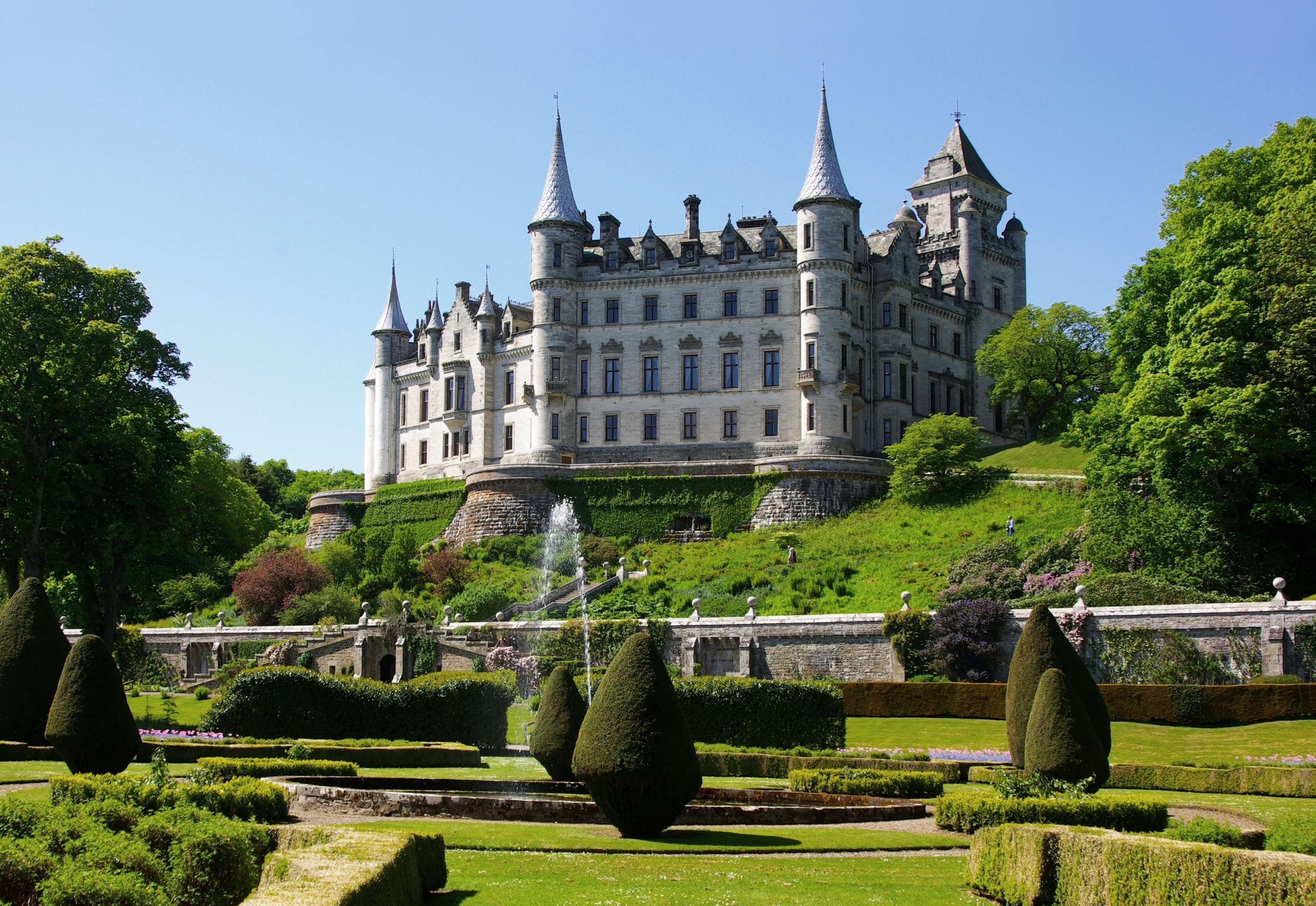 Dunrobin Castle, Scotland