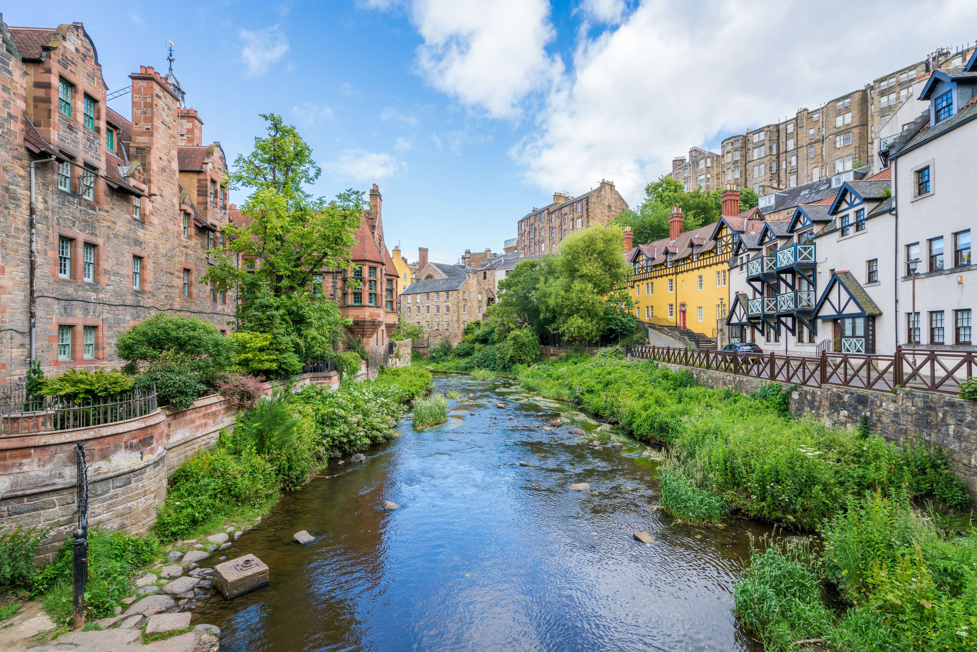 Walk Along The Water Of Leith path
