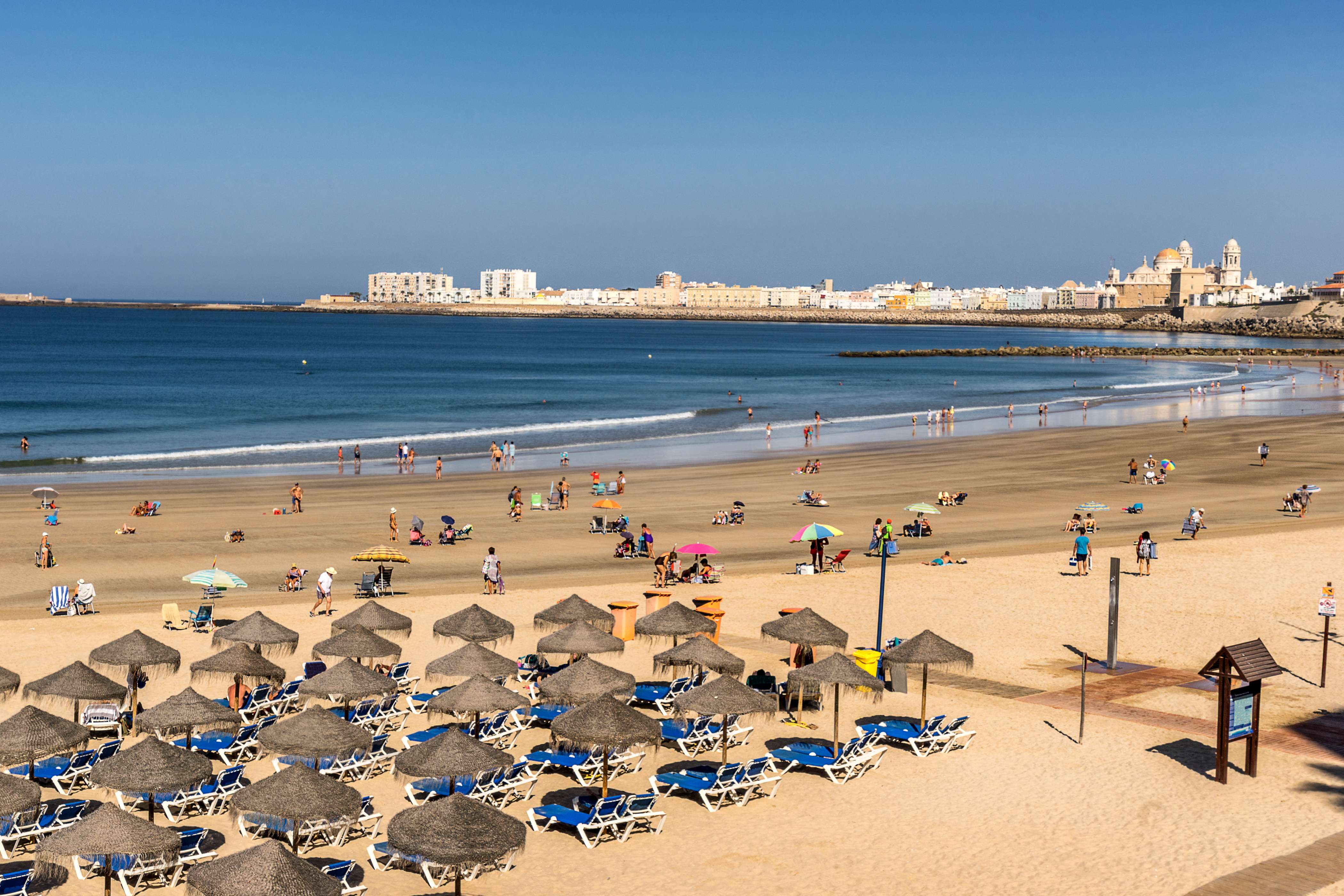 La Playa de la Victoria, Cadiz