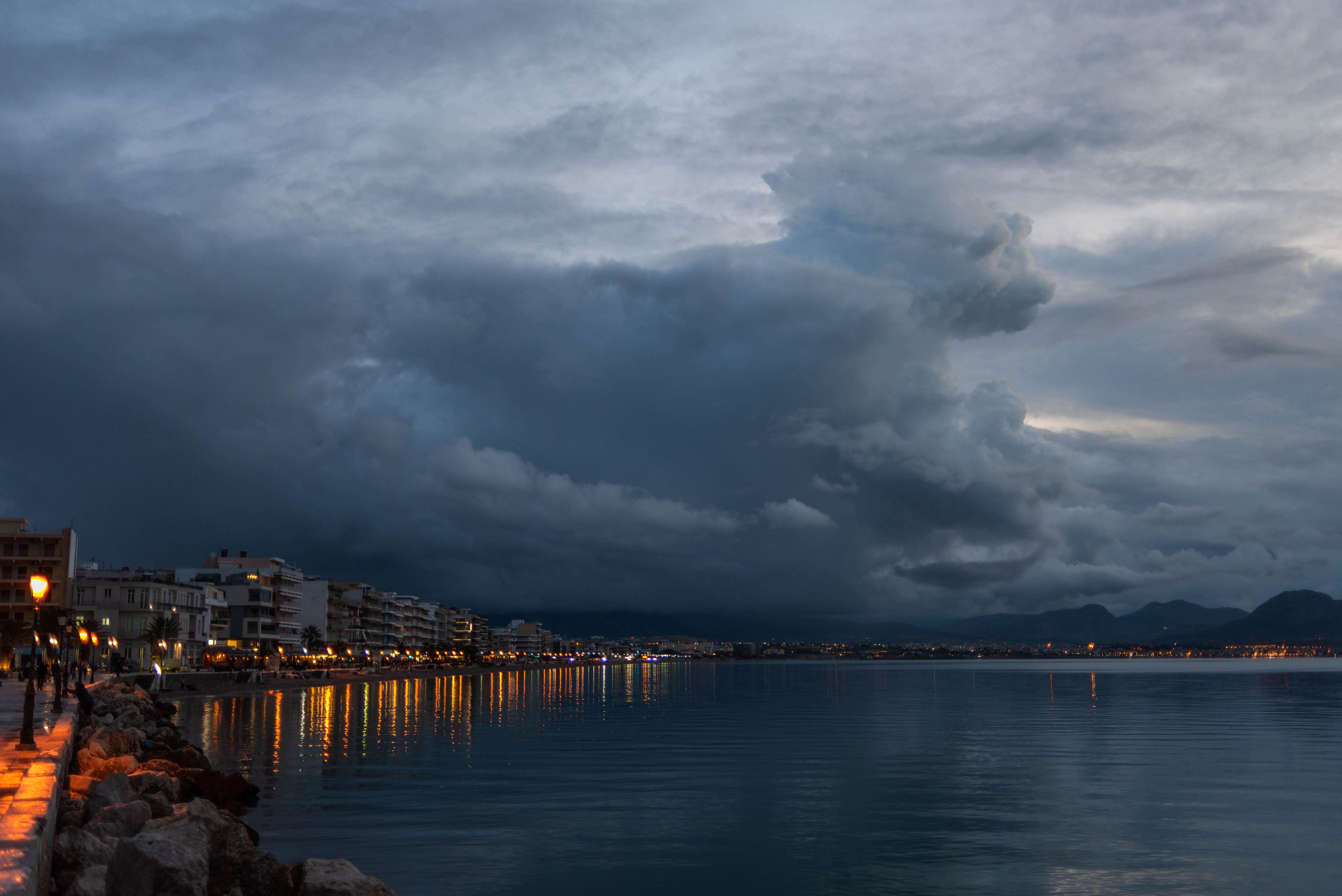 About the Weather In Greece in December