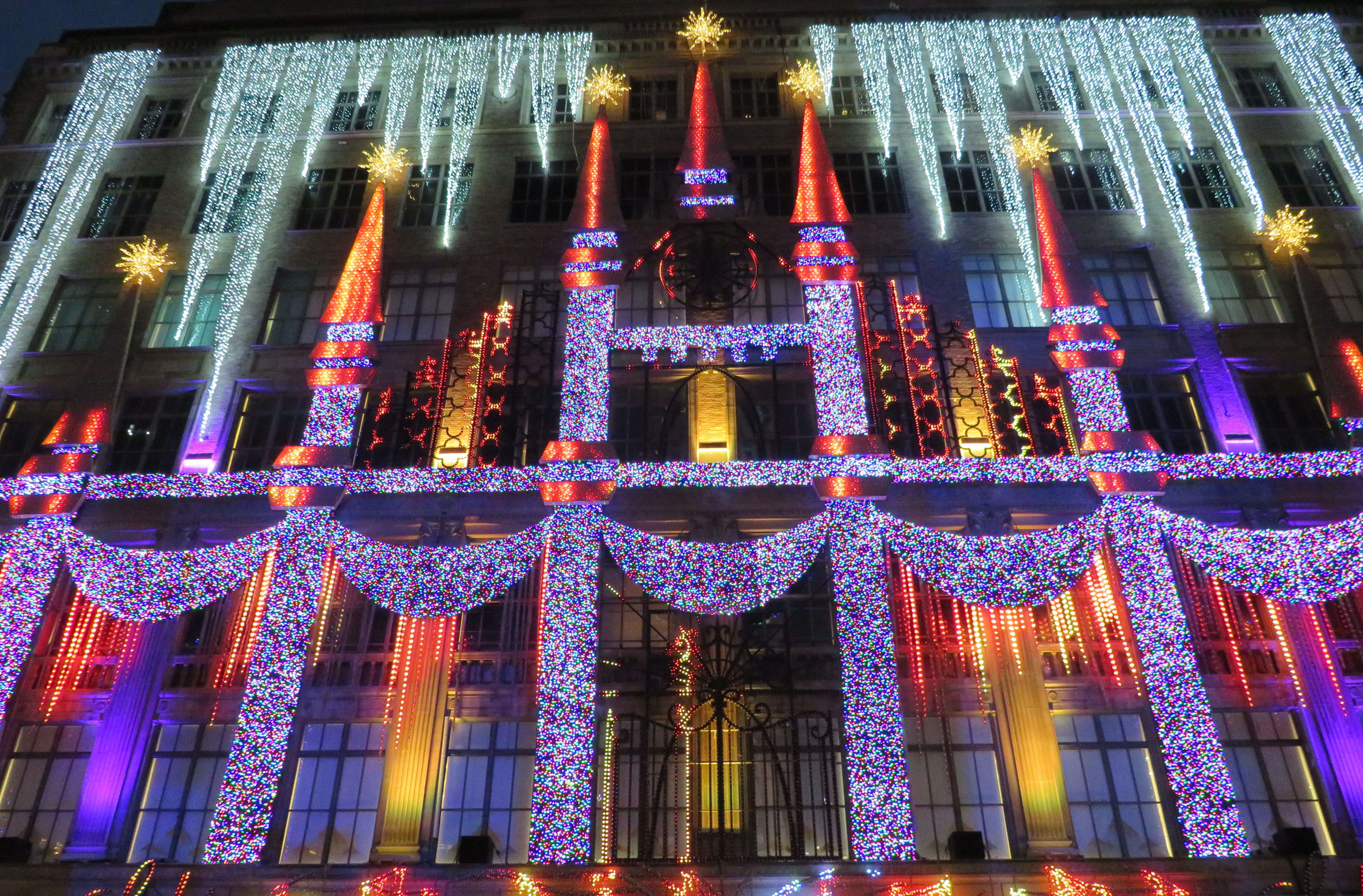 Saks Fifth Avenue Light Show