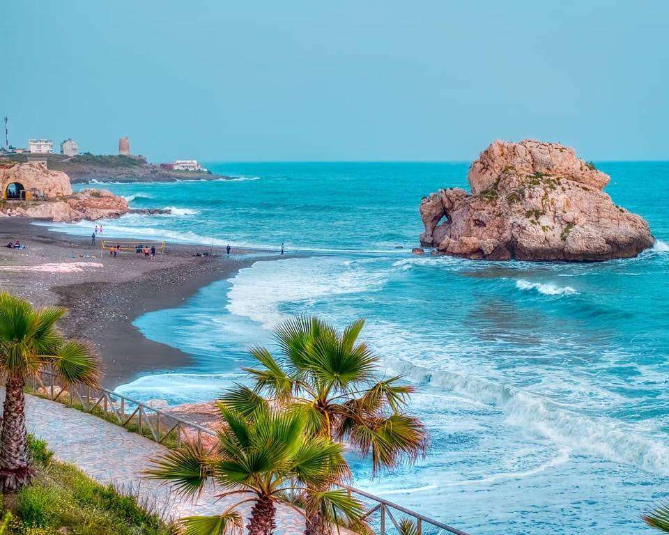 Playa Peñón del Cuervo