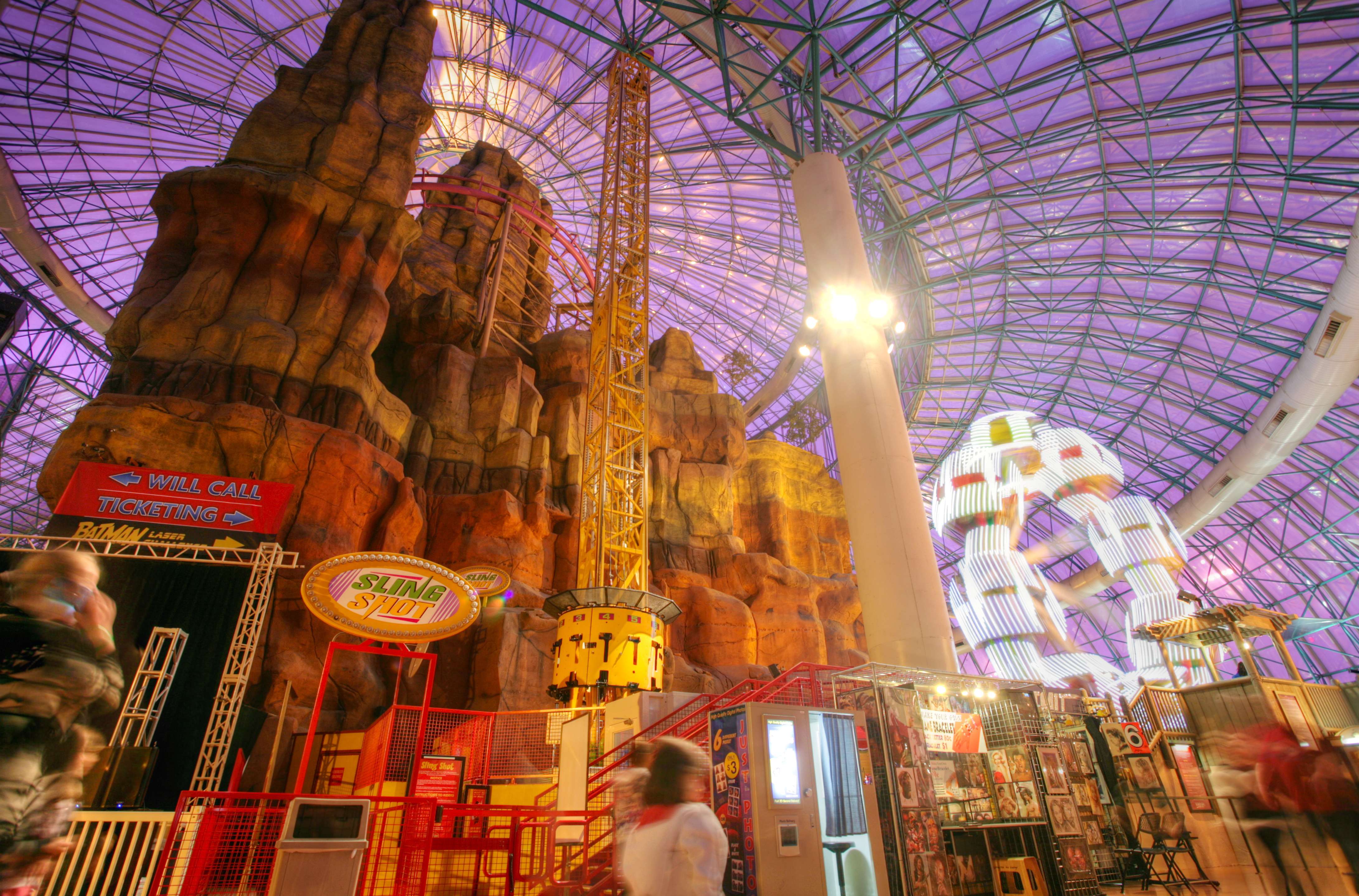 Enjoy Rides at Adventuredome Theme Park