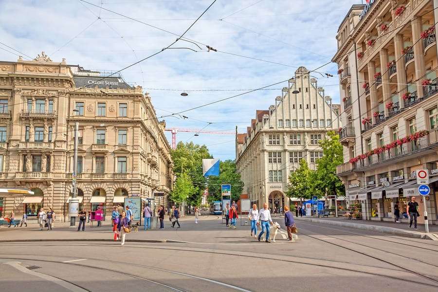 Explore The Markets Of Burkliplatz