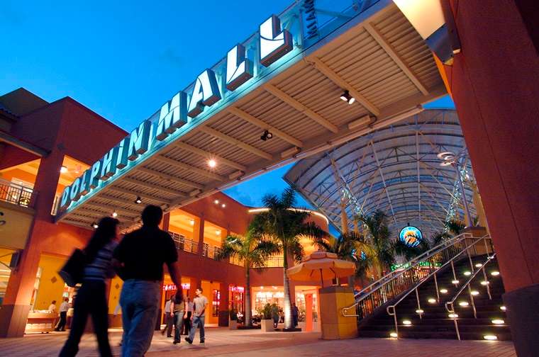 Explore Dolphin Mall