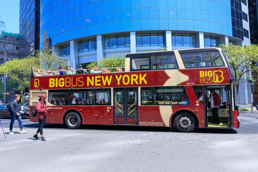Explore New York By the Hop-on Hop-Off Bus Tour