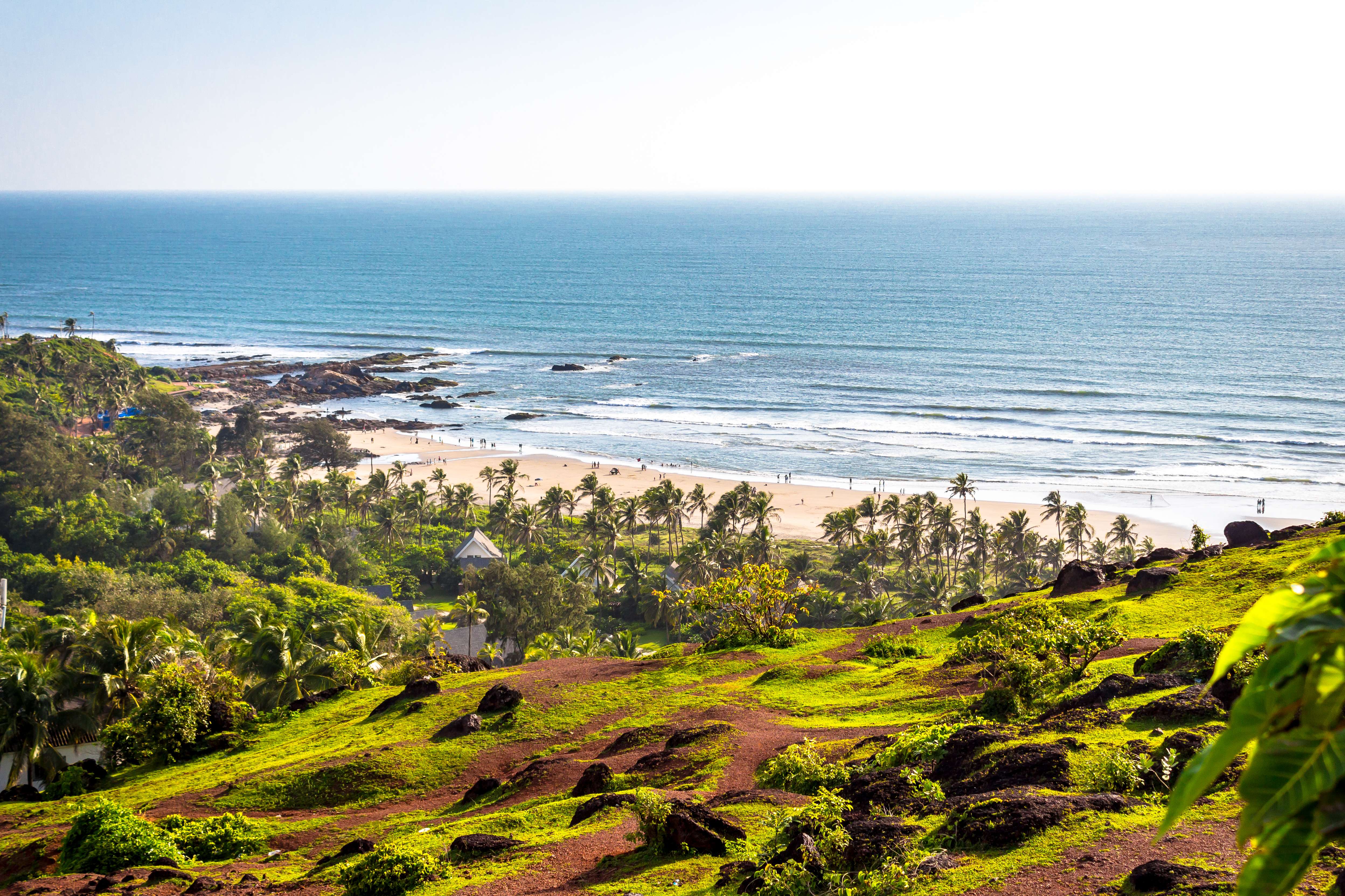 45 International Honeymoon Packages Under 1 Lakh: Book Now!