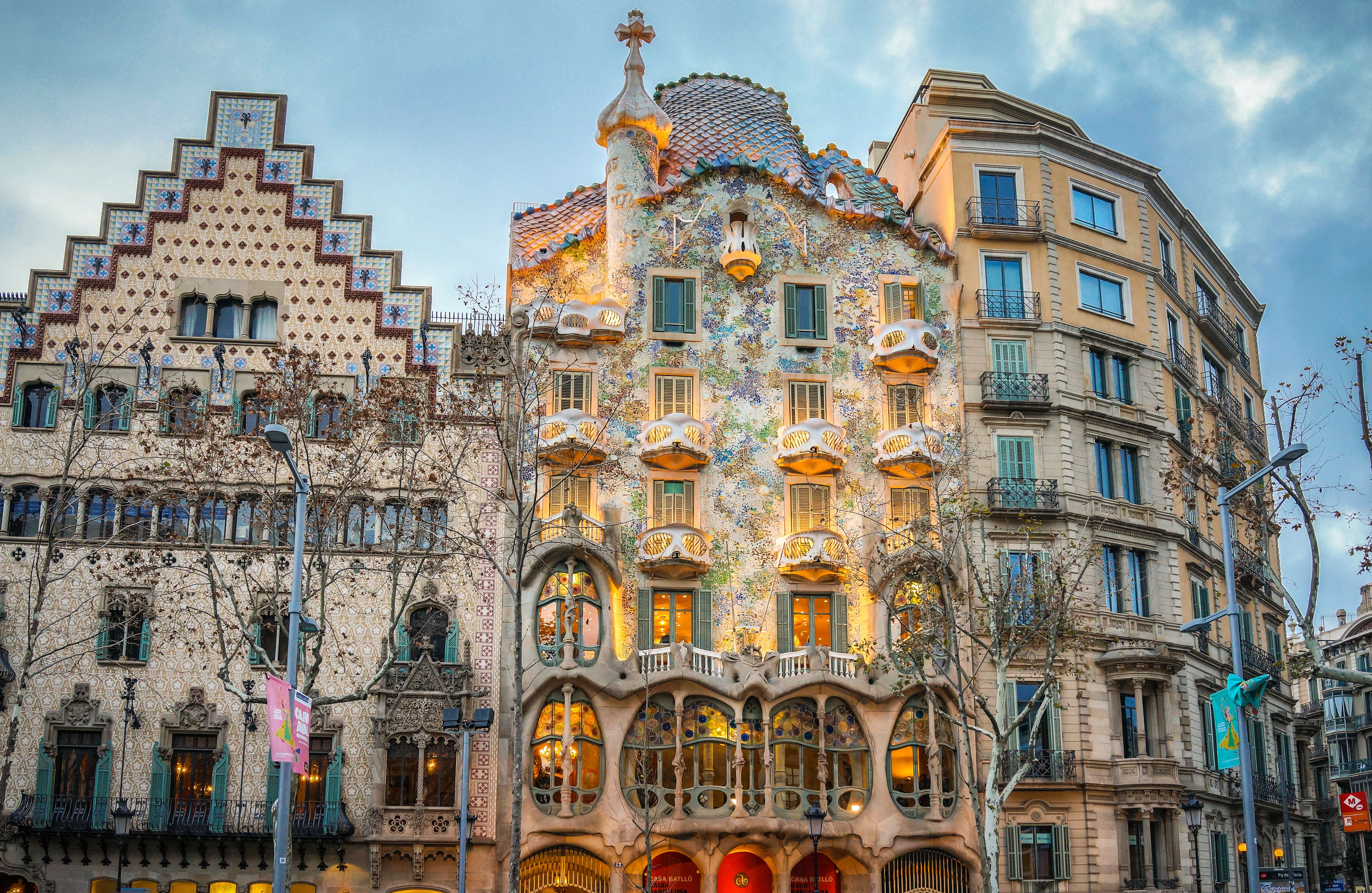 Enjoy Live Music At Gaudi’s Casa Batllo