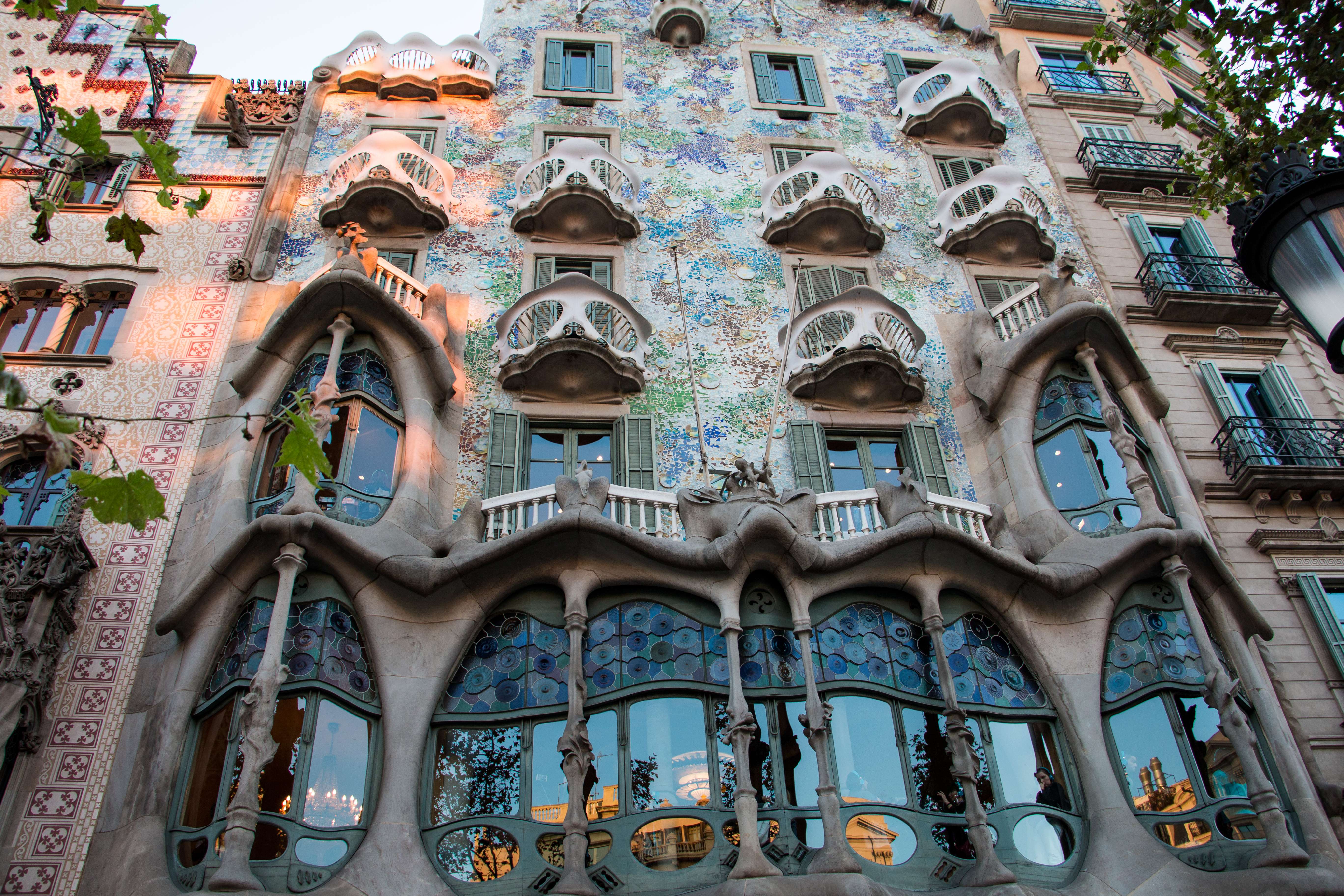 See artworks at Casa Batlló