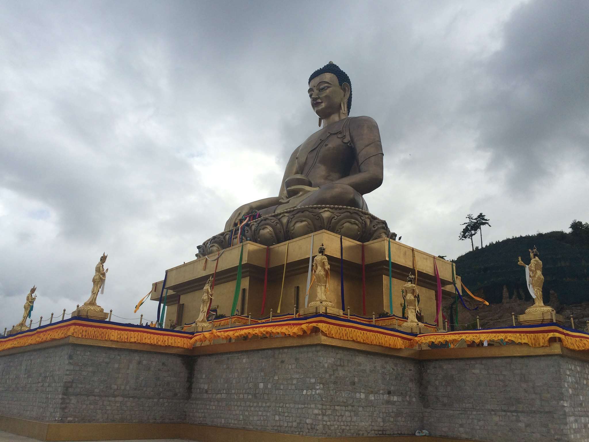 Check Out The Gigantic Statue At Kuenselphodrang