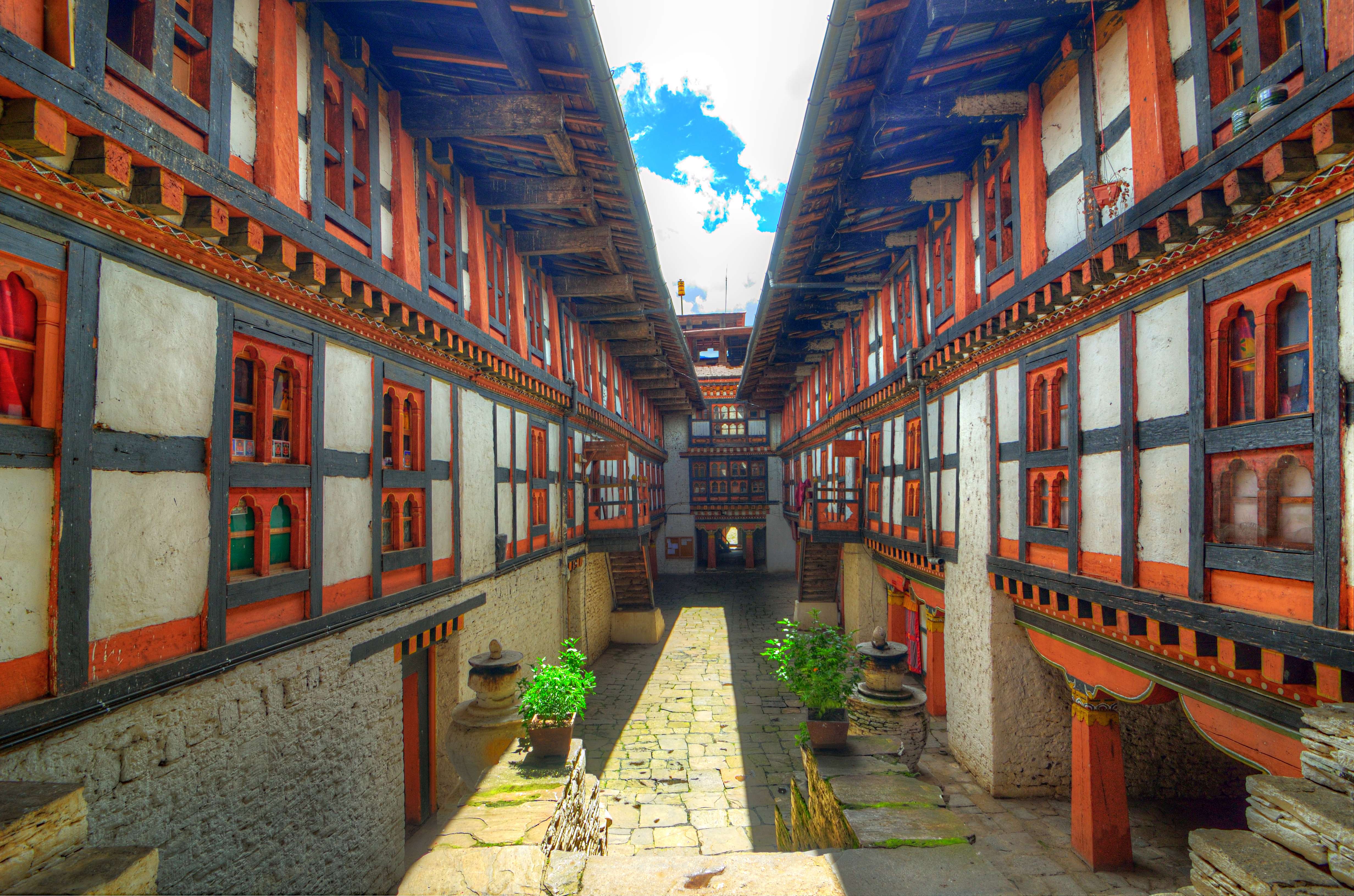 Jakar Dzong