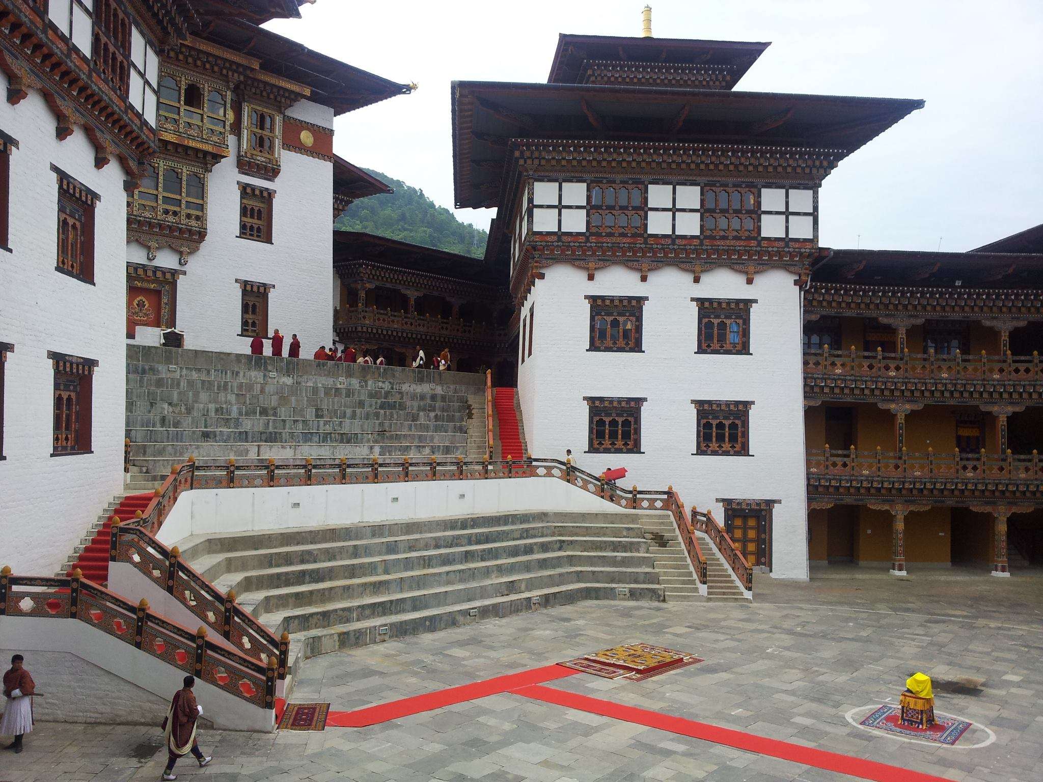 Ngoedruptse Dzong