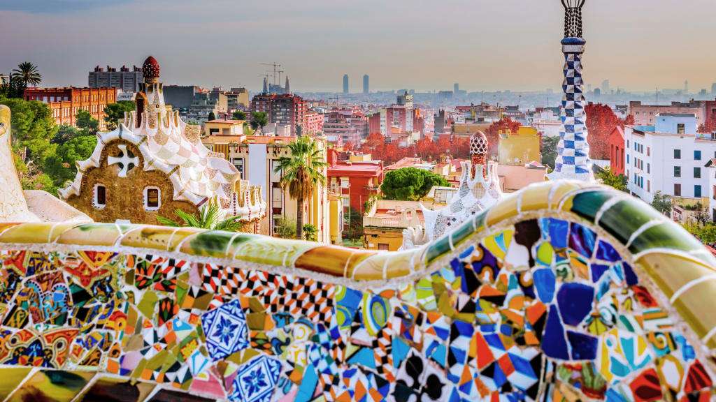 8 Facts About Park Guell You Must Know Before Visiting!