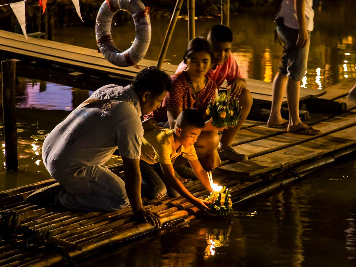 Loy Krathong