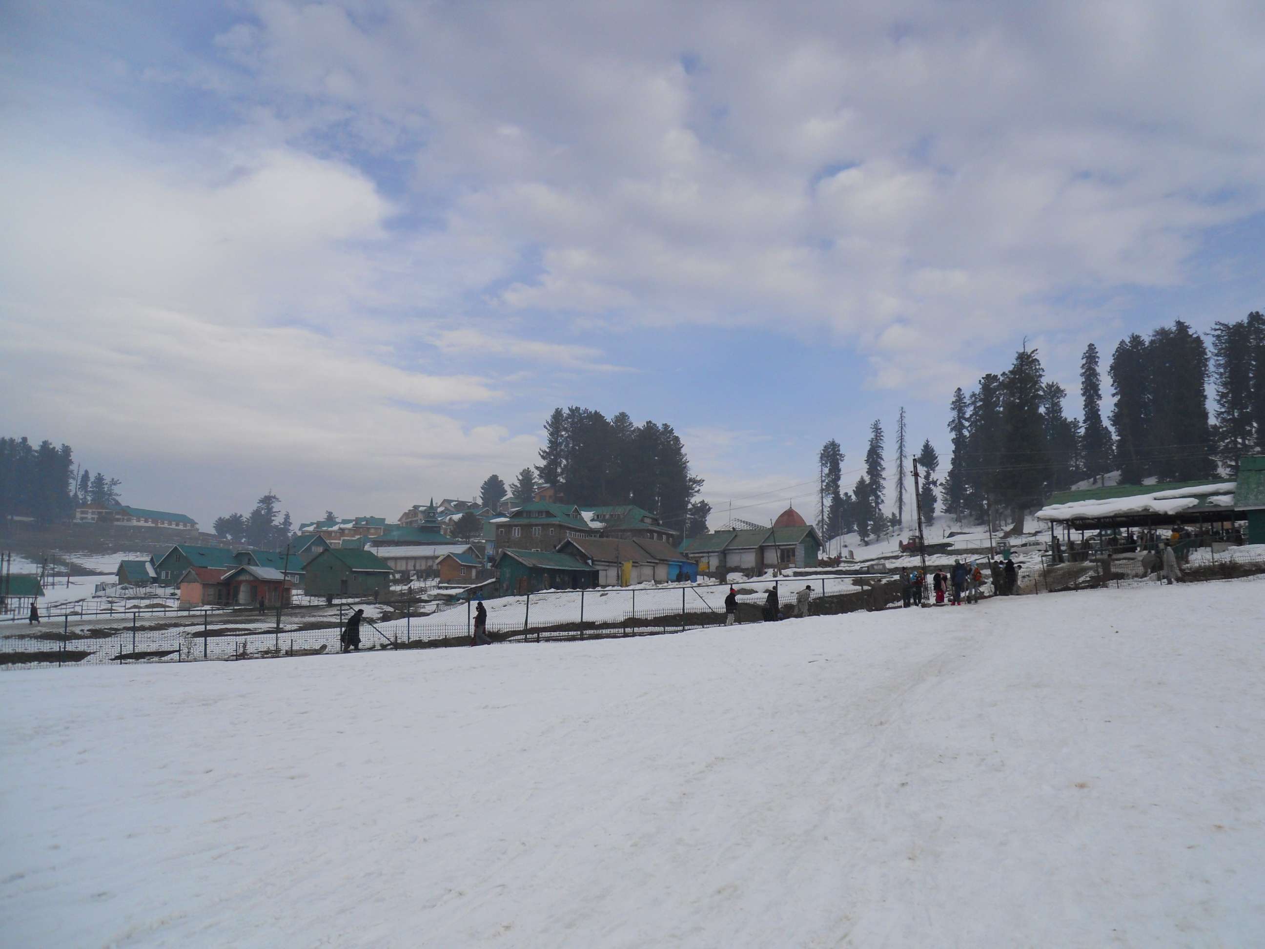 How to Reach Gulmarg in Winter