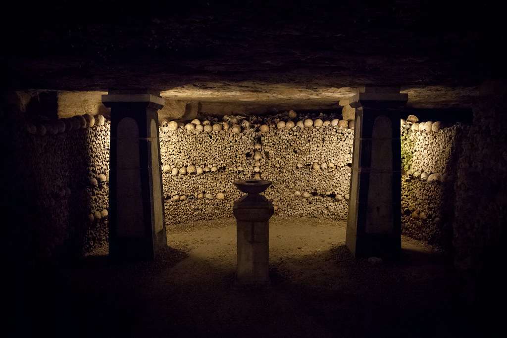 Crypt of the Sepulchral Lamp
