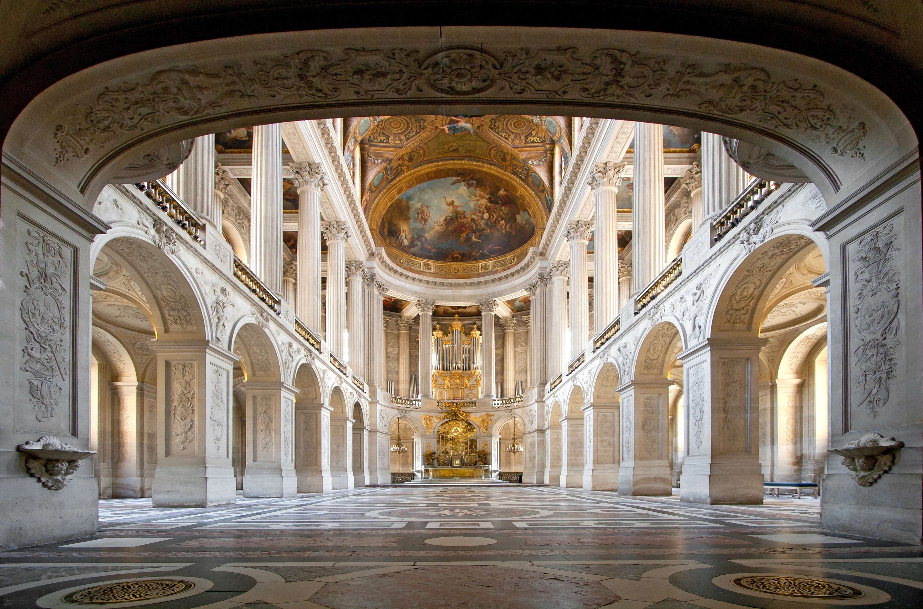 357 Mirrors Reflect the Grandeur of Versailles