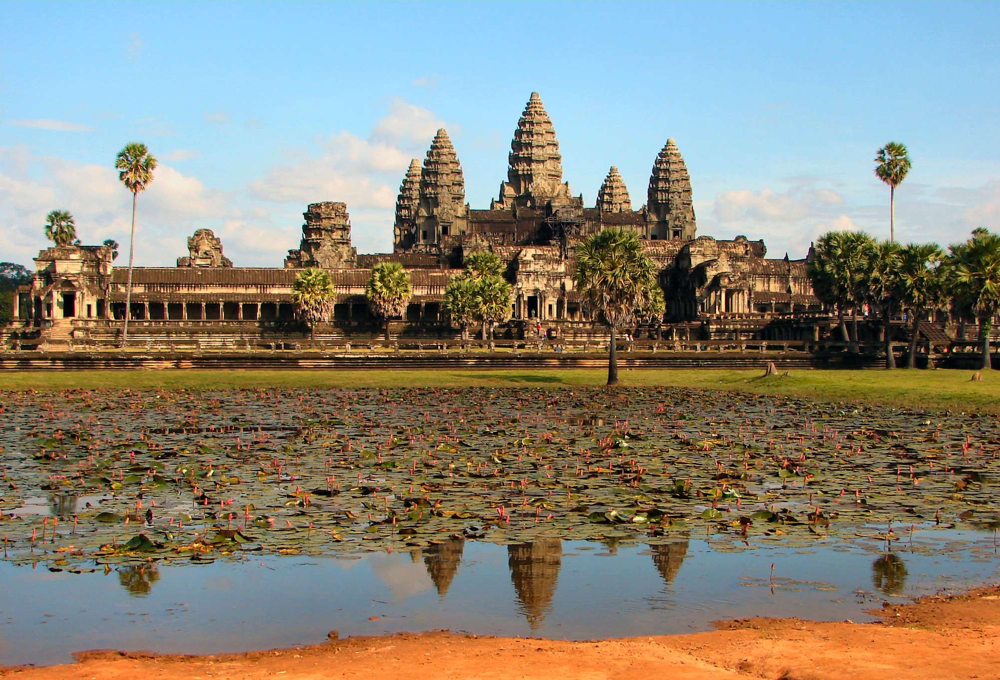 What to Pack for Cambodia in December?