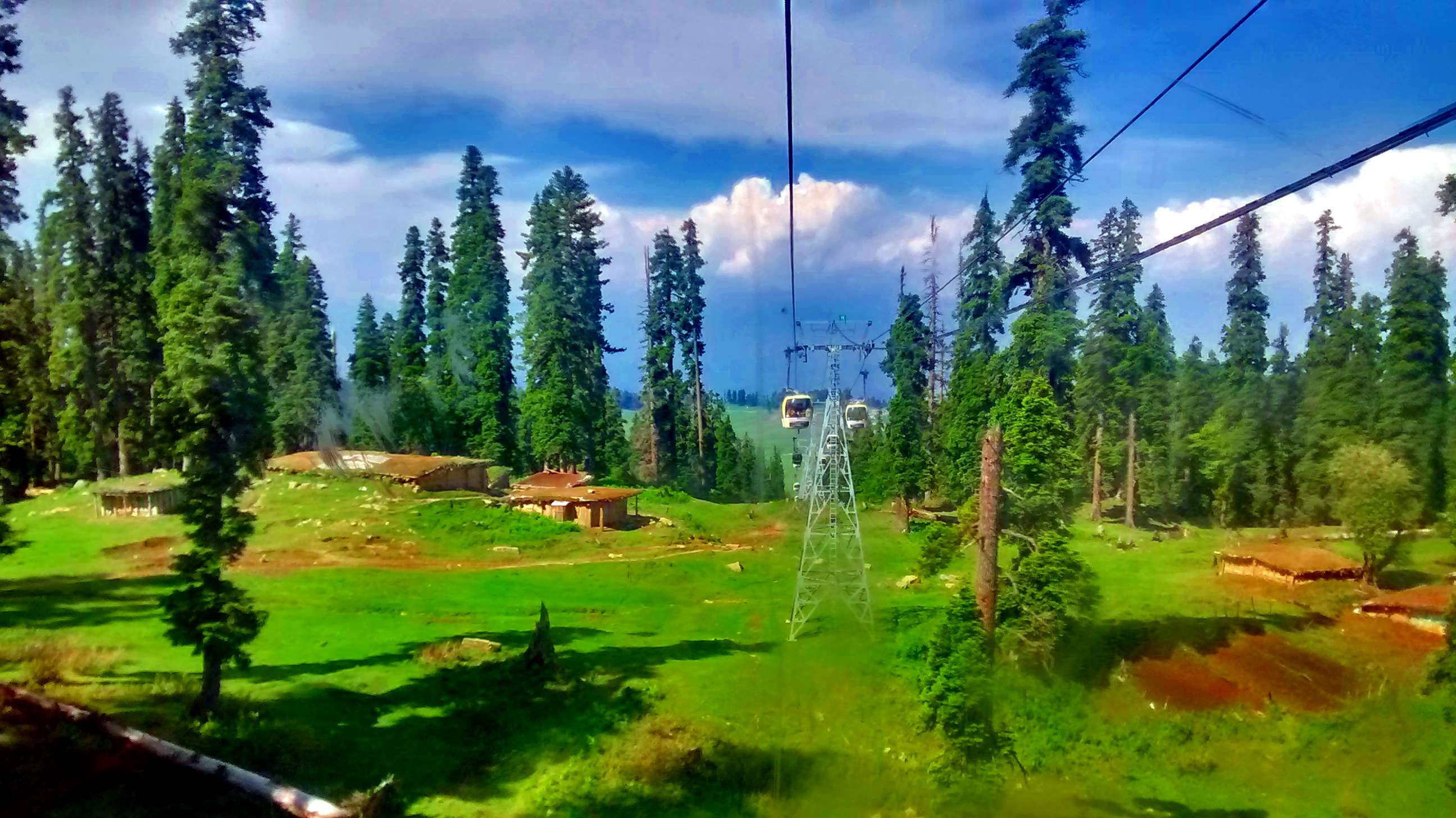 Enjoy the Gulmarg Gondola Experience