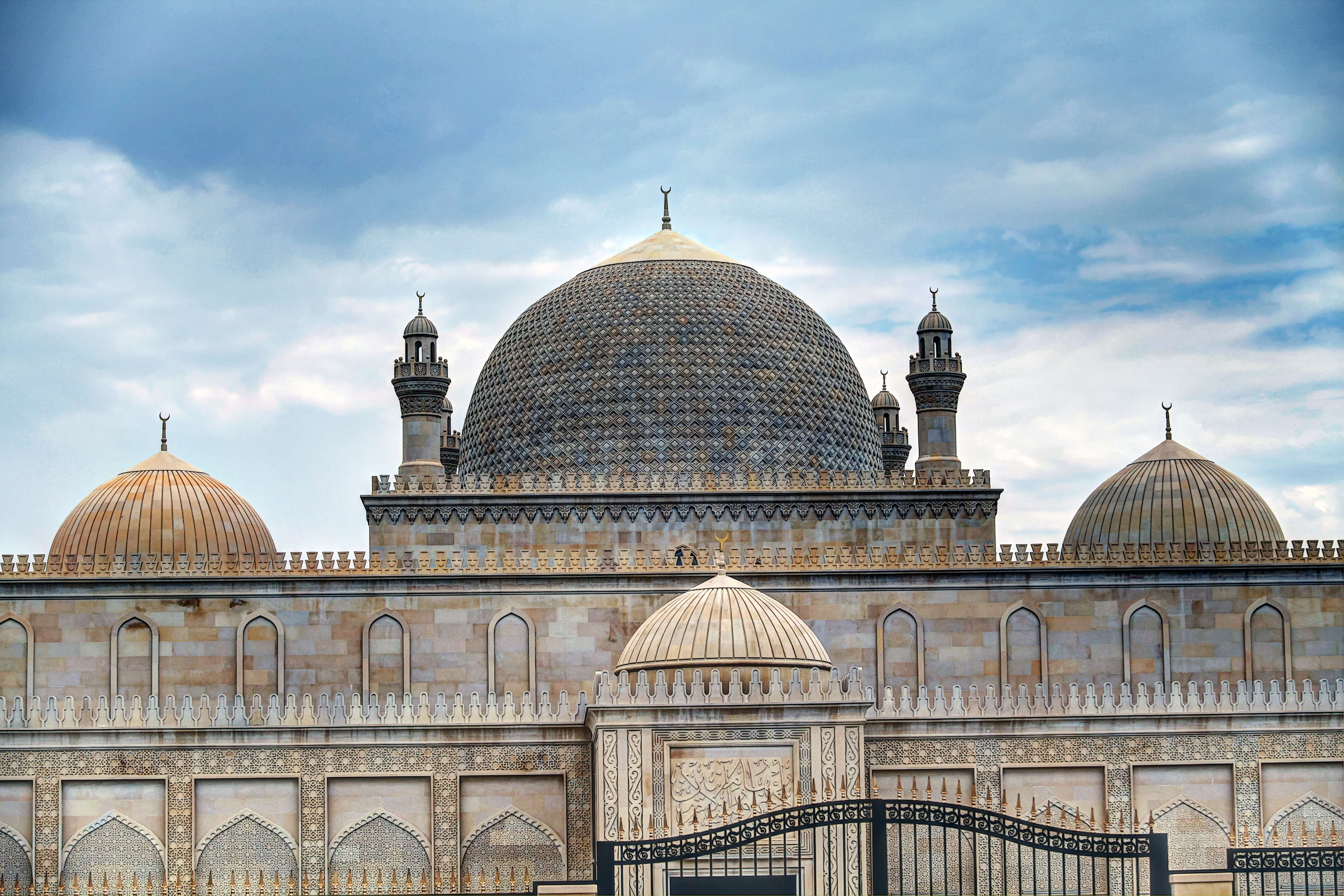 Azerbaijan in December: Weather, Places to Visit & Things to Do!