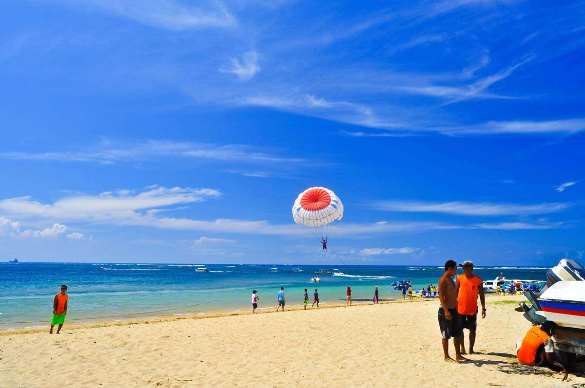 Day 5: Enjoy Water Sports at Turtle Island | Sunset Dinner Cruise