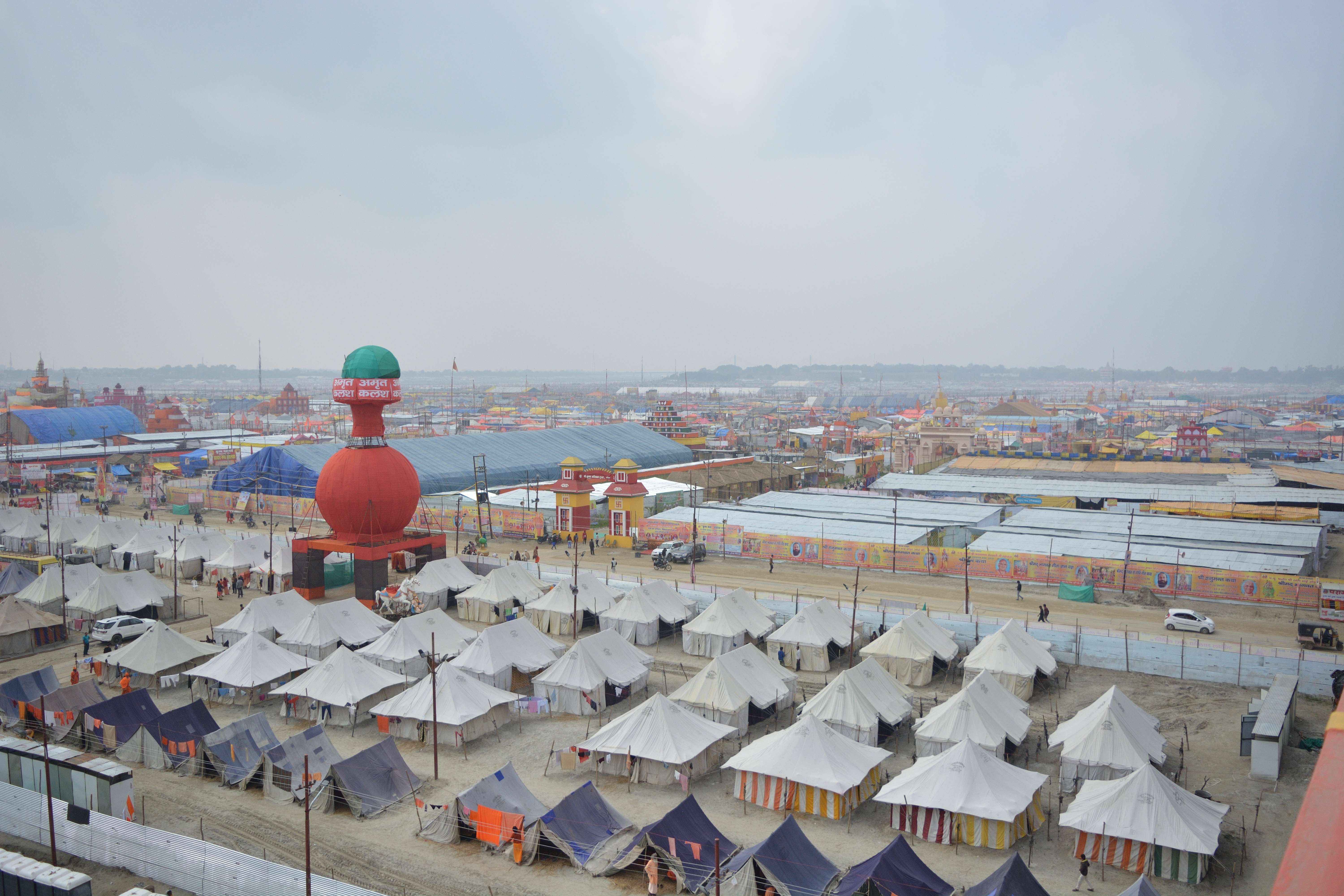 Explore Akharas (Saint Camps)