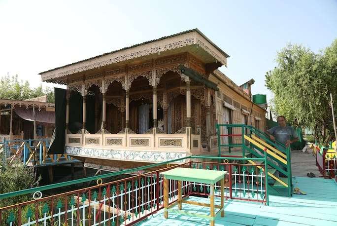 Shabash Houseboats