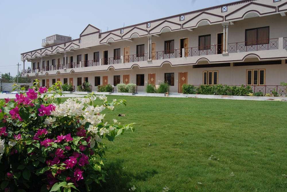 Srinidhi Resorts Hyderabad